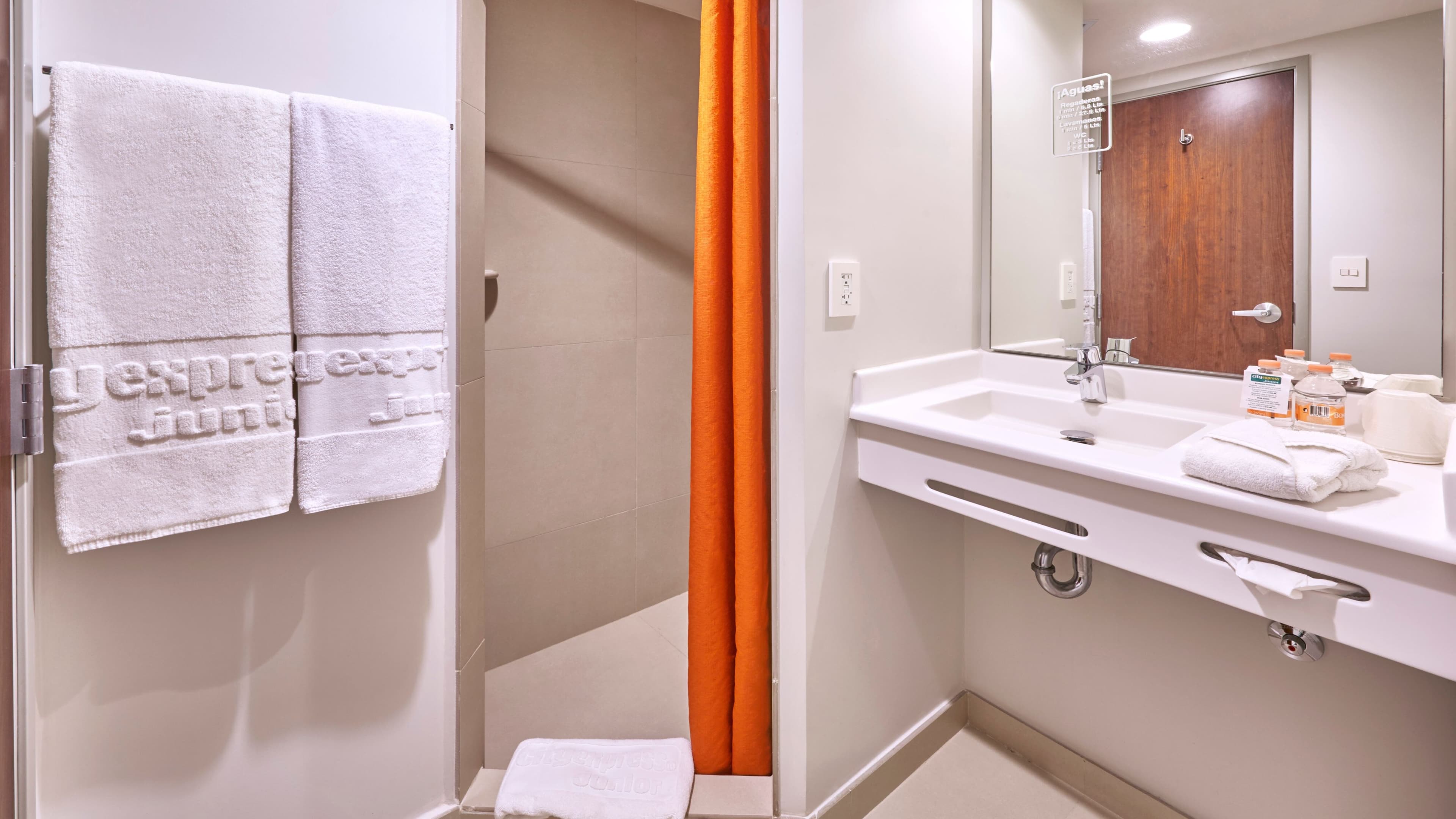 Guest room - Image 15