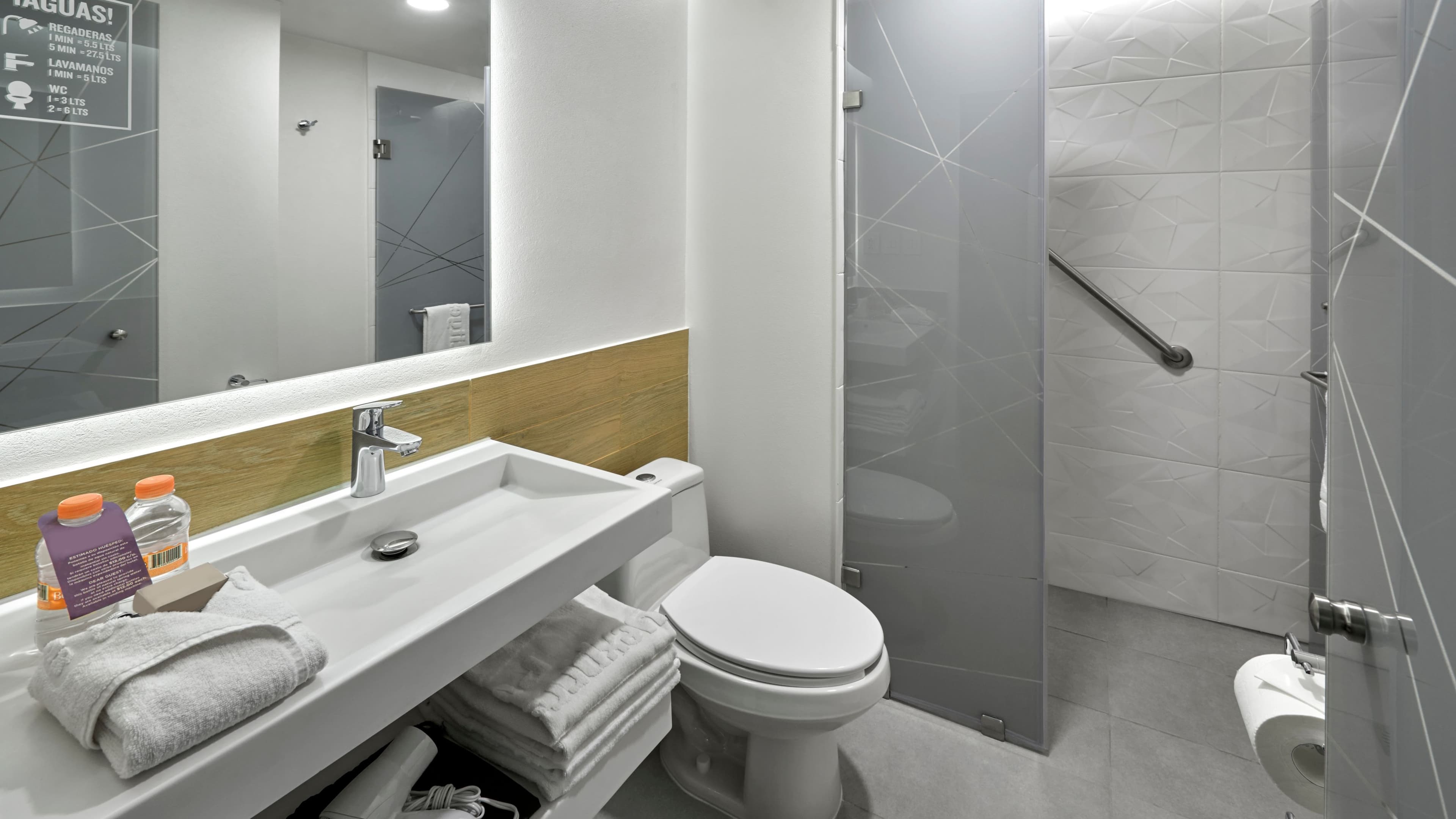 City Express Plus by Marriott Ensenada - Image 4
