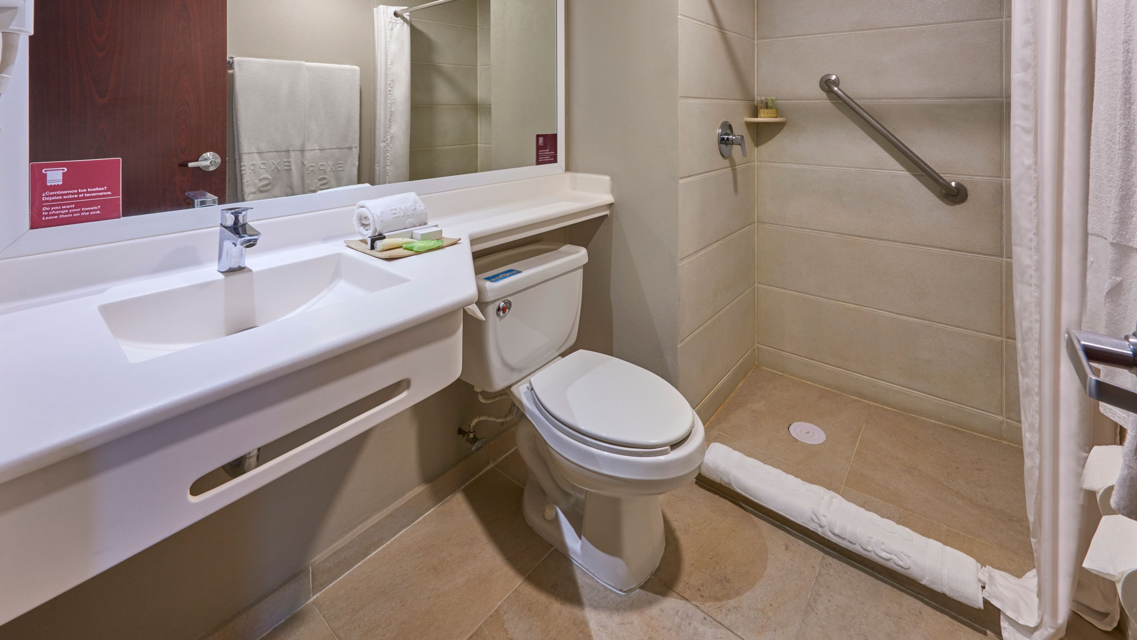 City Express Suites by Marriott Toluca — 11