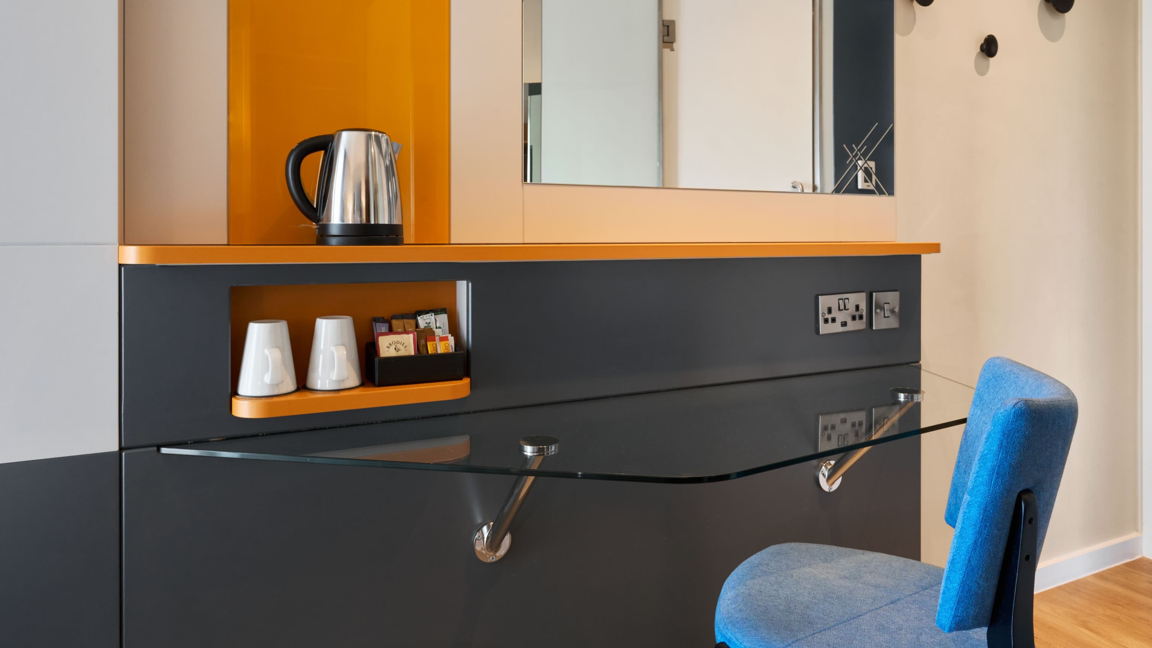 Four Points Flex by Sheraton Cardiff — 4