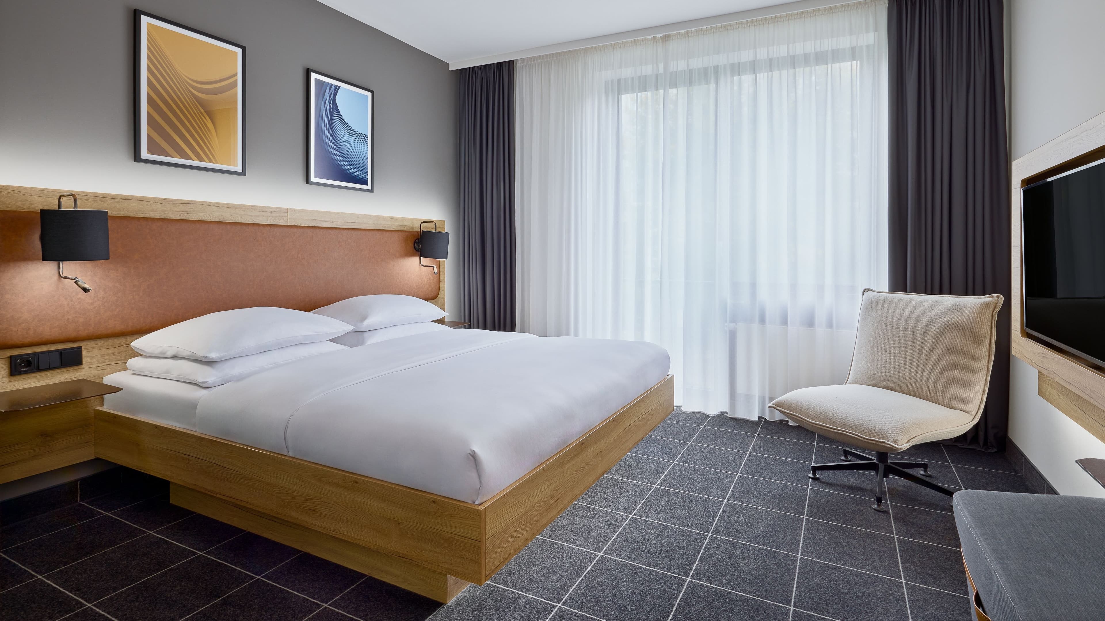 Standard Queen - Image 10