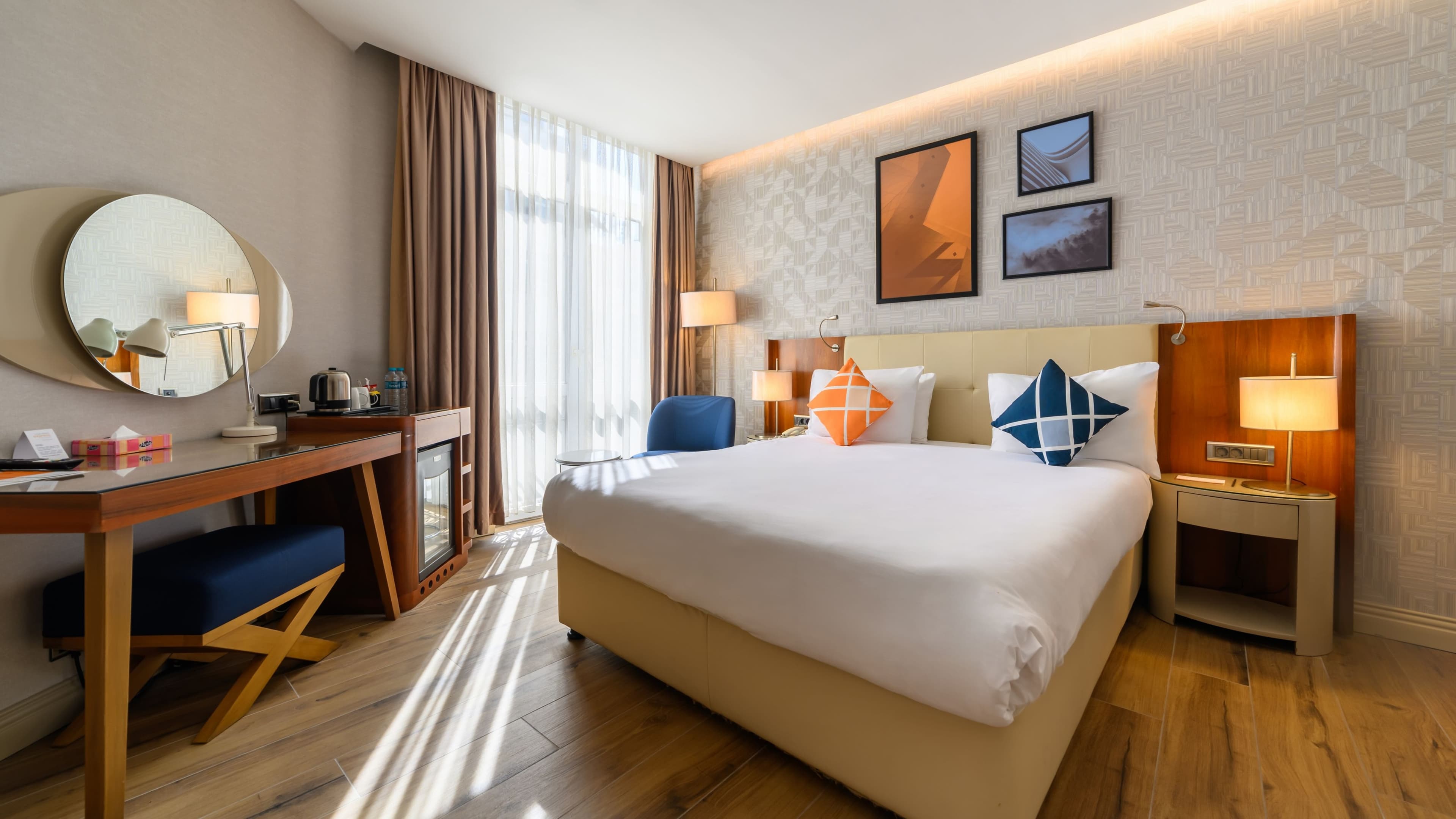Four Points Flex by Sheraton Istanbul Taksim Square - Image 2