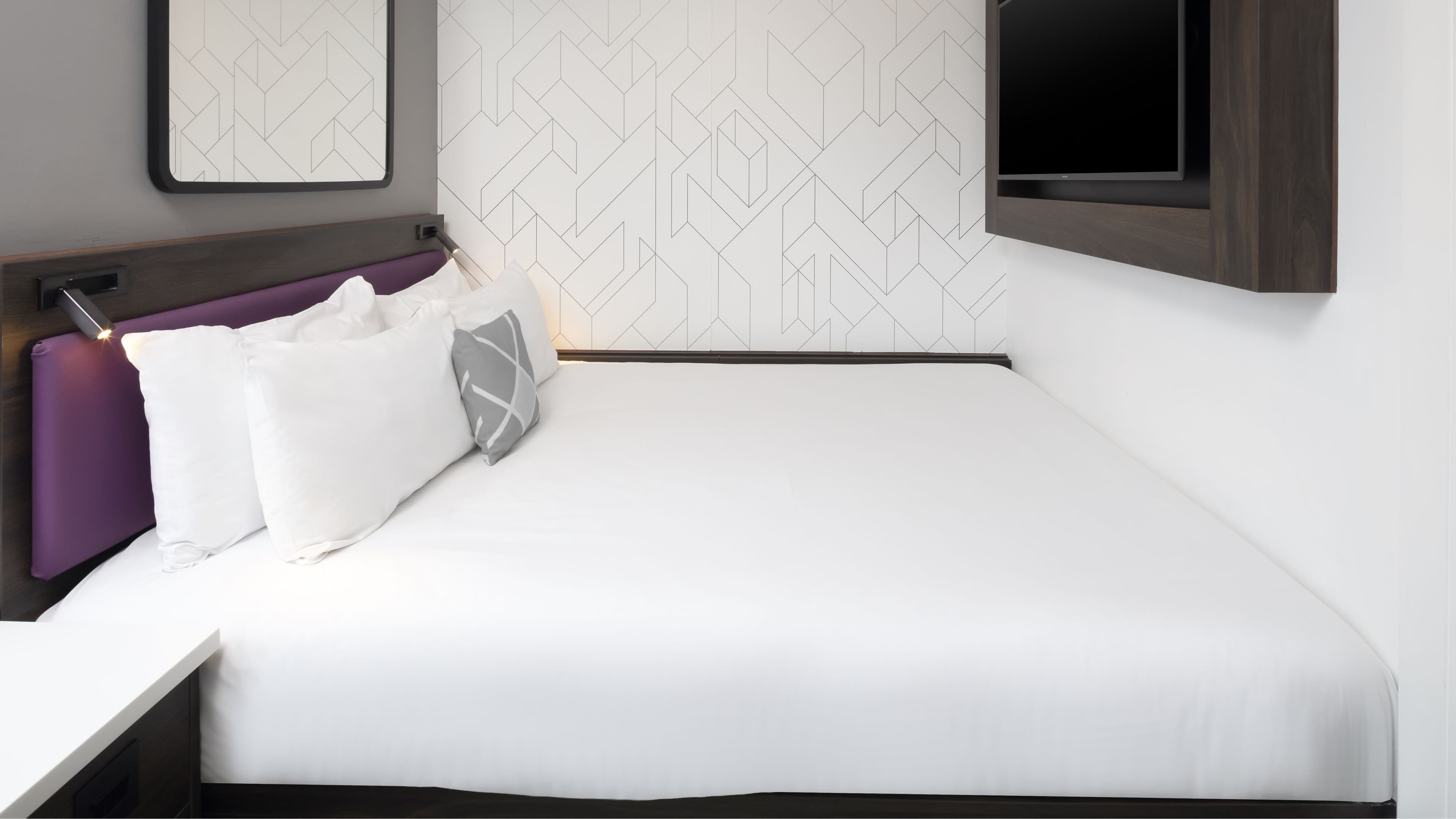 Standard - Image 4