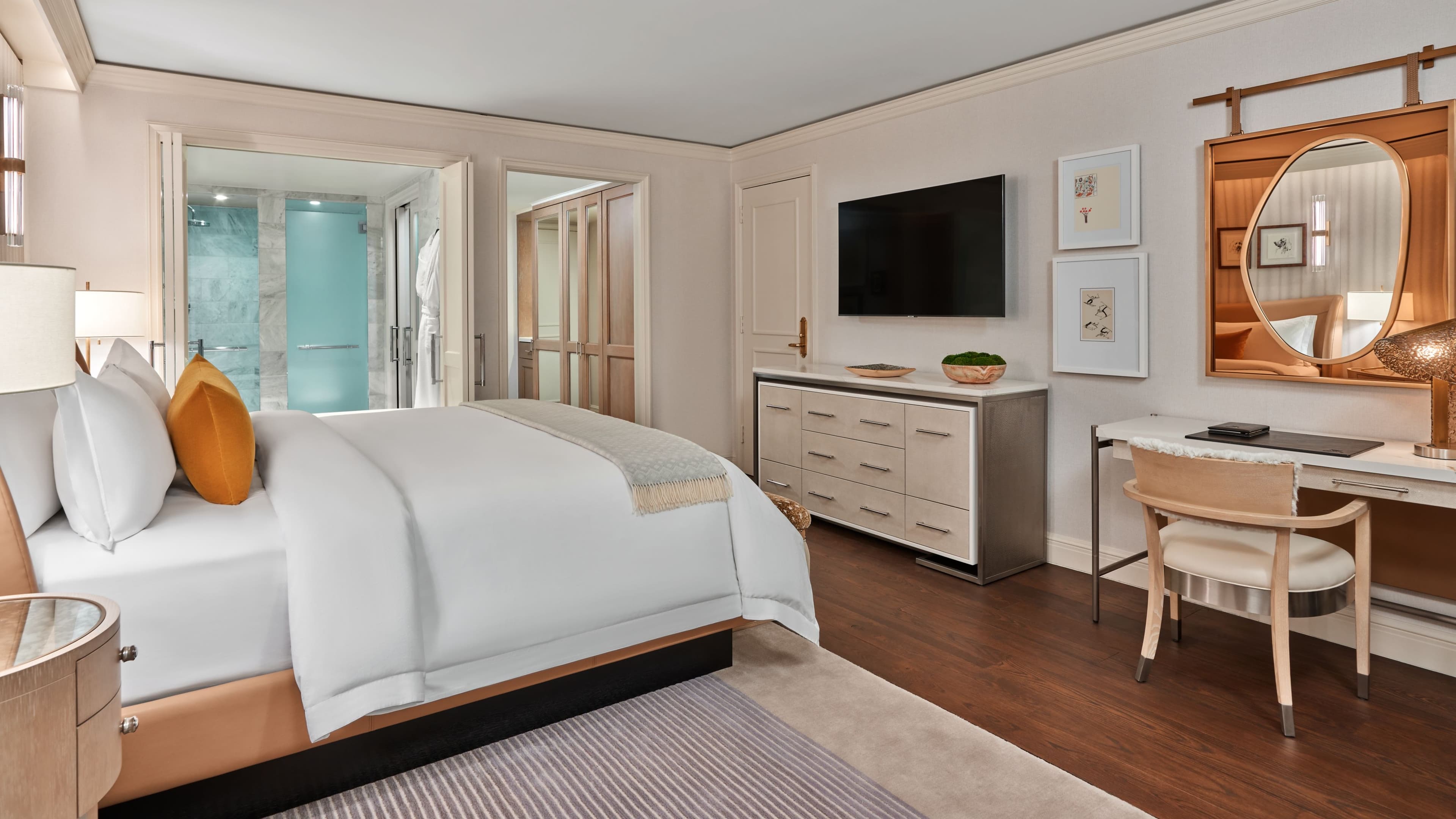 Deluxe King - Image 2