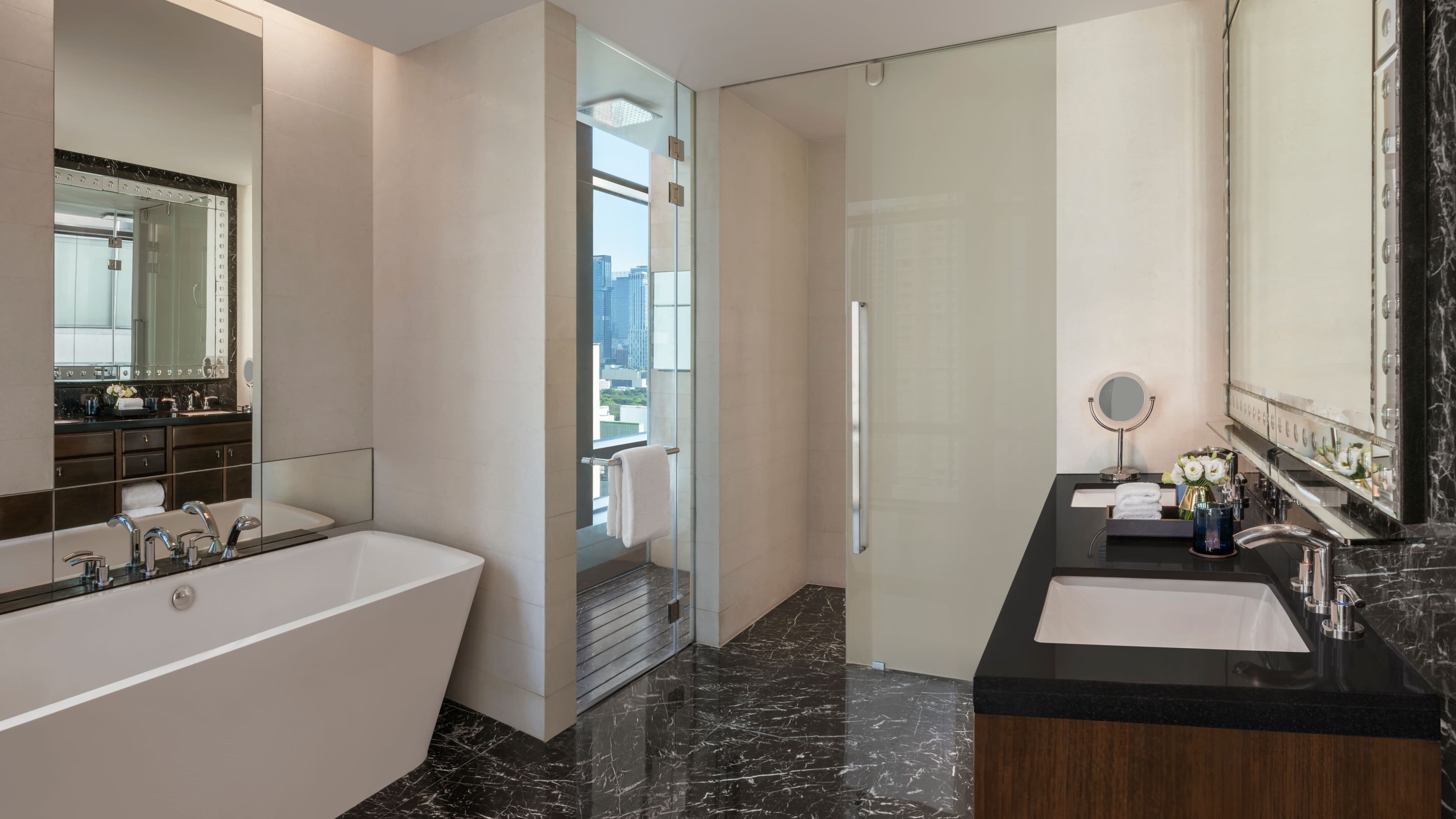 The St. Regis Bangkok — 33