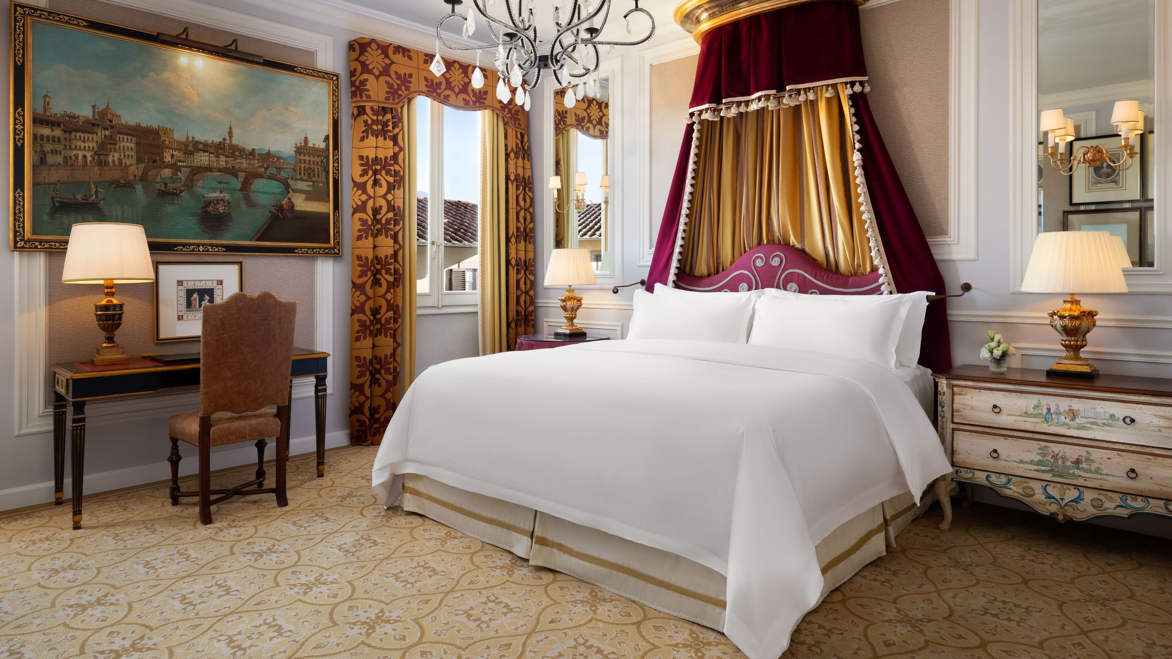 Deluxe Room - Image 4