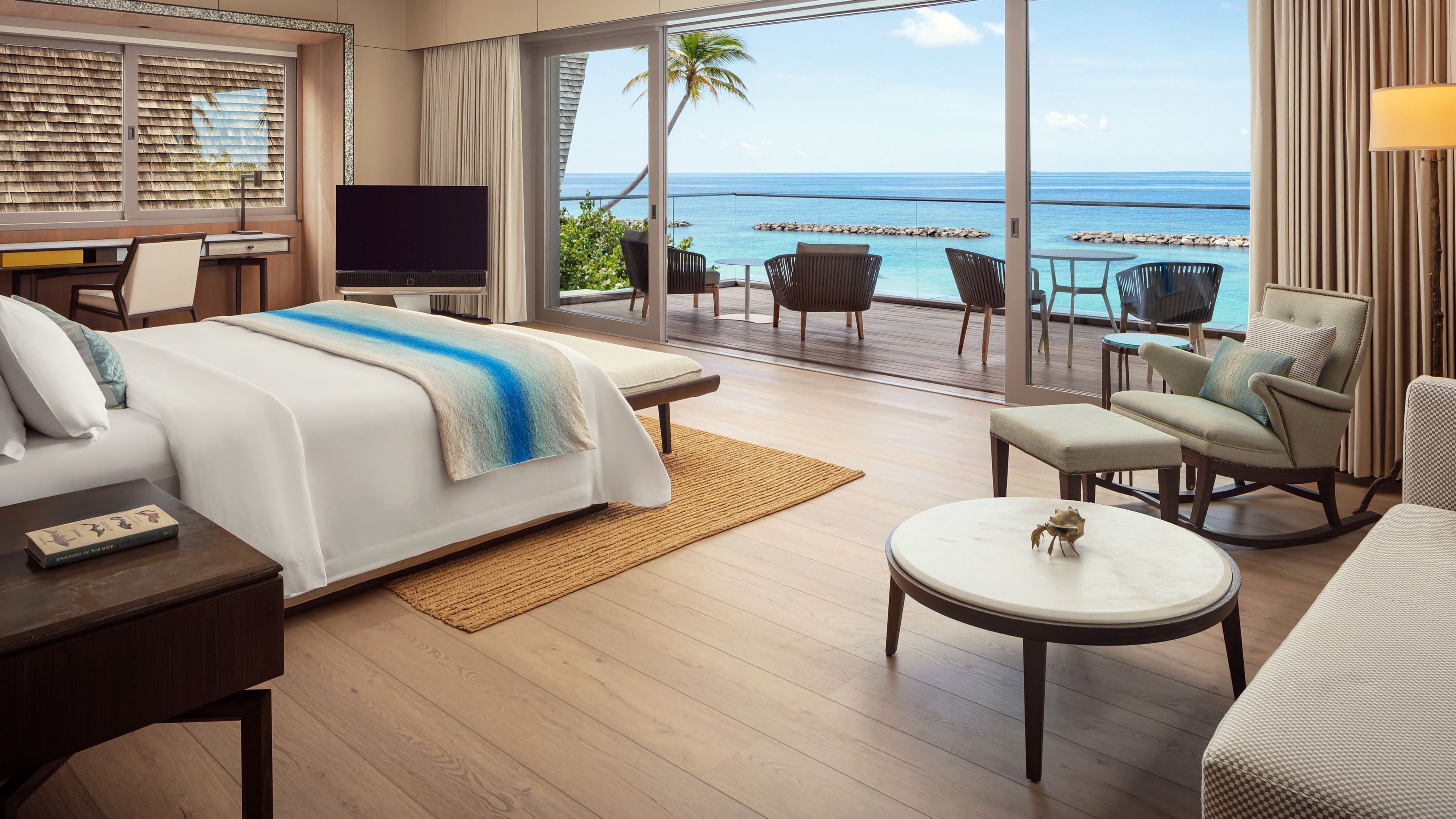 The St. Regis Maldives Vommuli Resort — 50