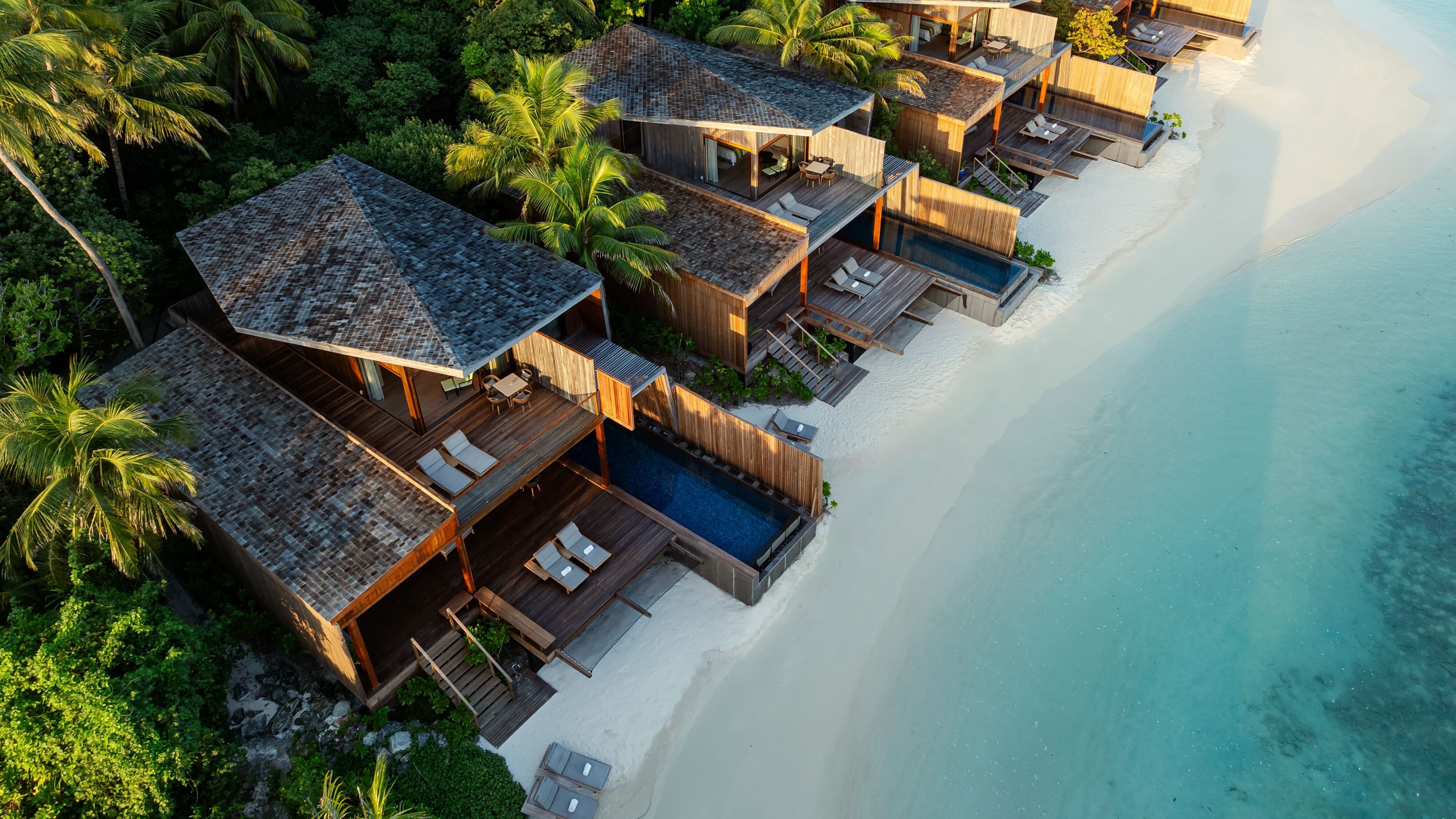 The St. Regis Maldives Vommuli Resort — 83