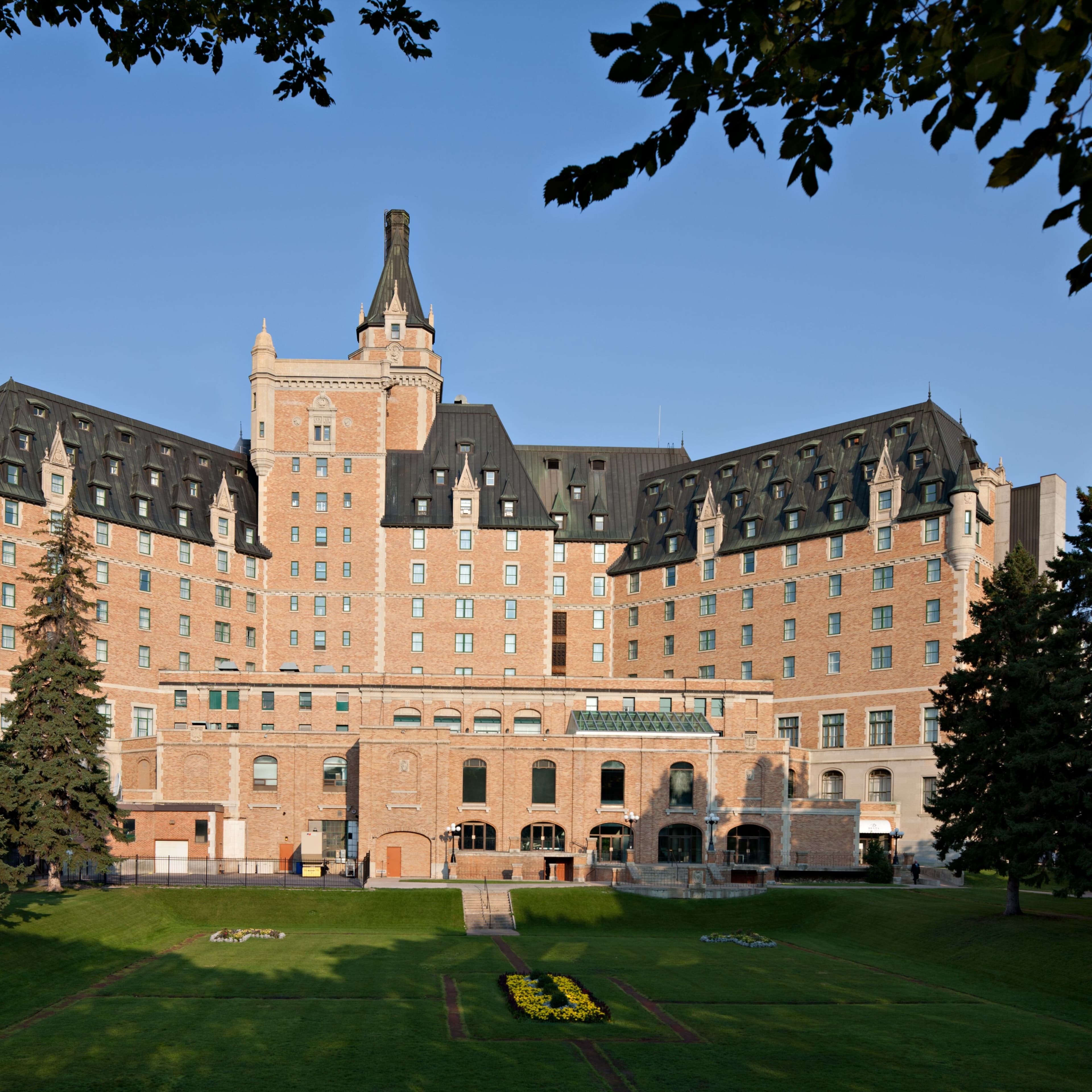 Delta Hotels Bessborough - Image 1