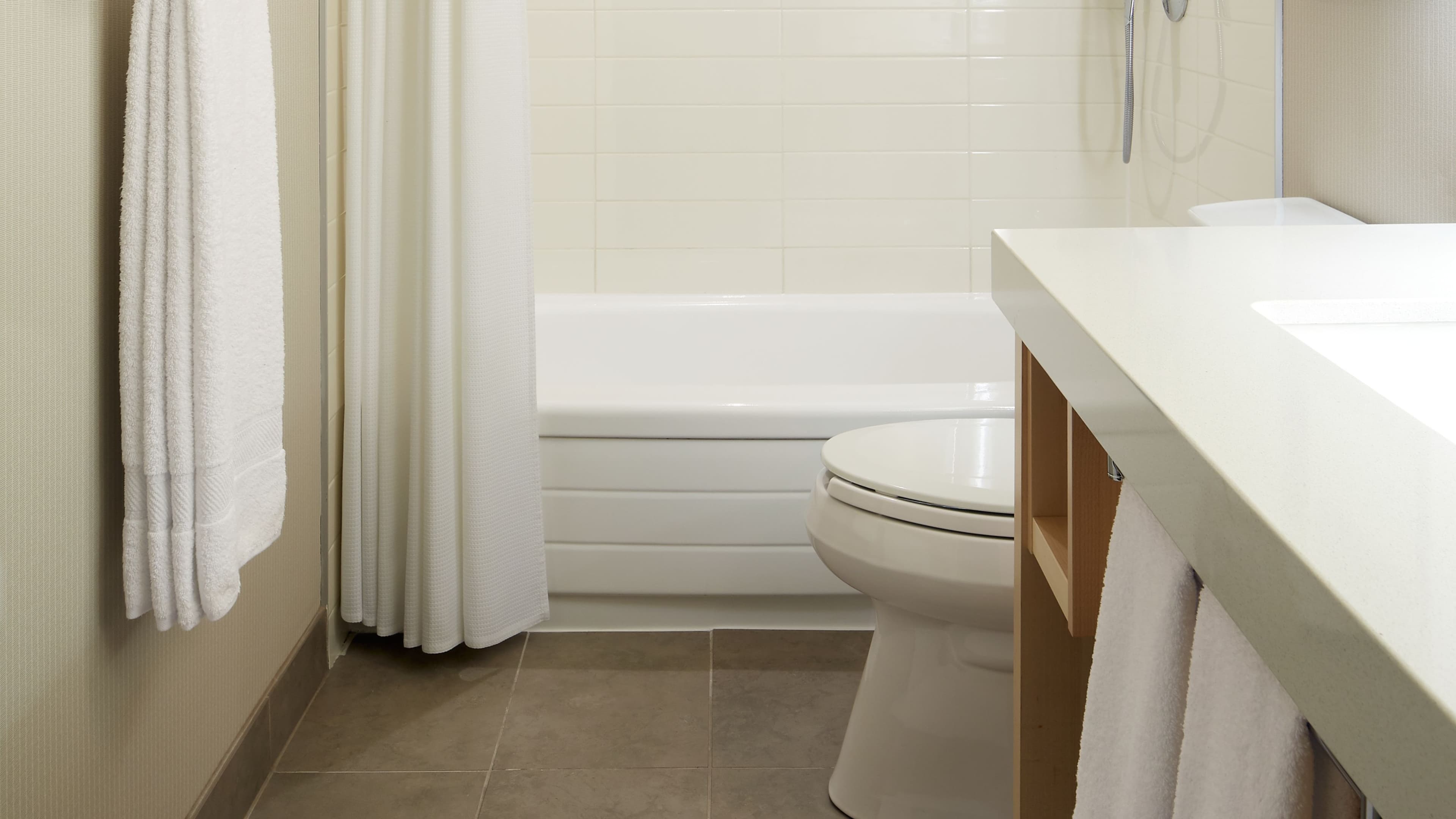 Delta Hotels Prince Edward — 25