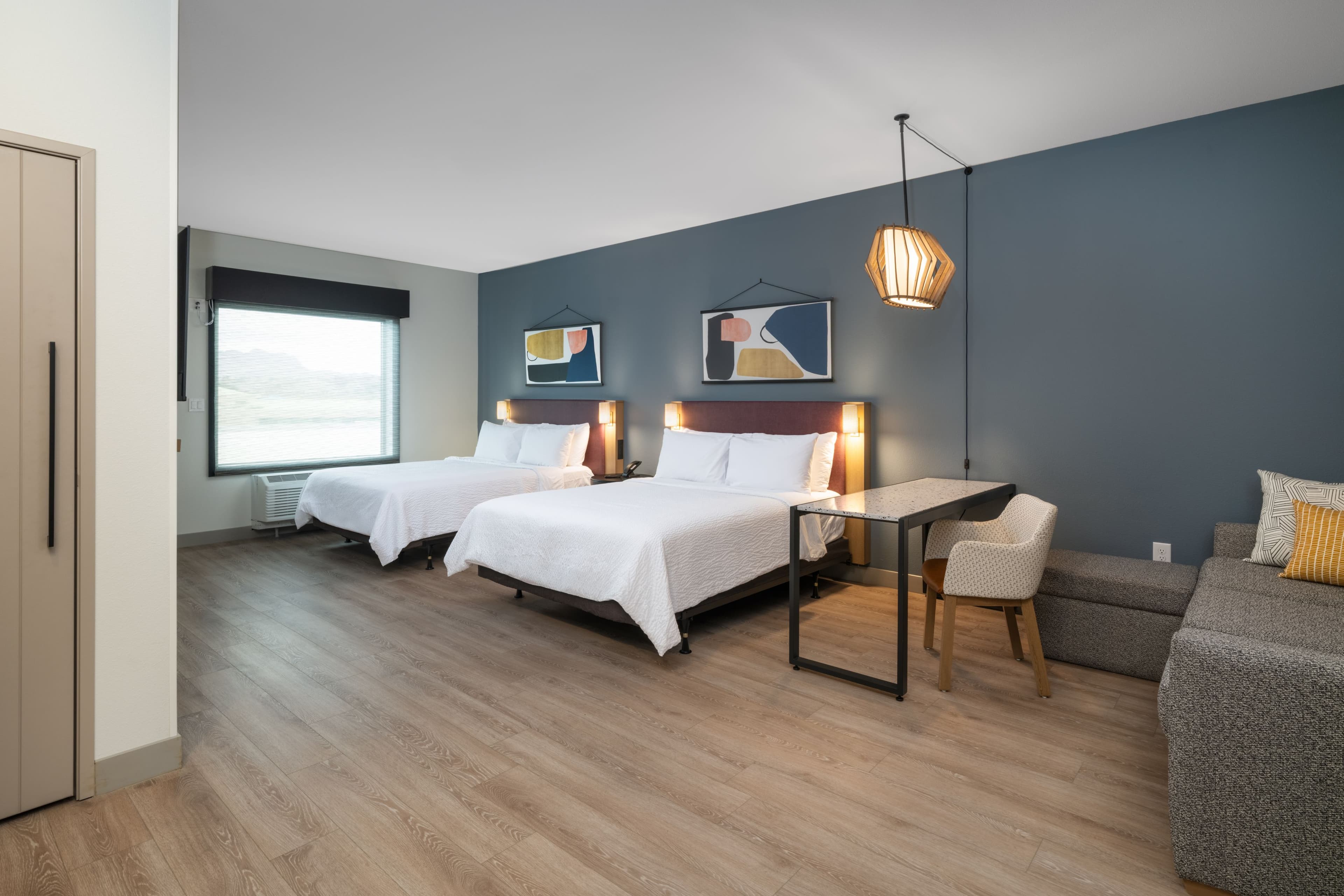 Atwell Suites Henderson - at the Pass — 9