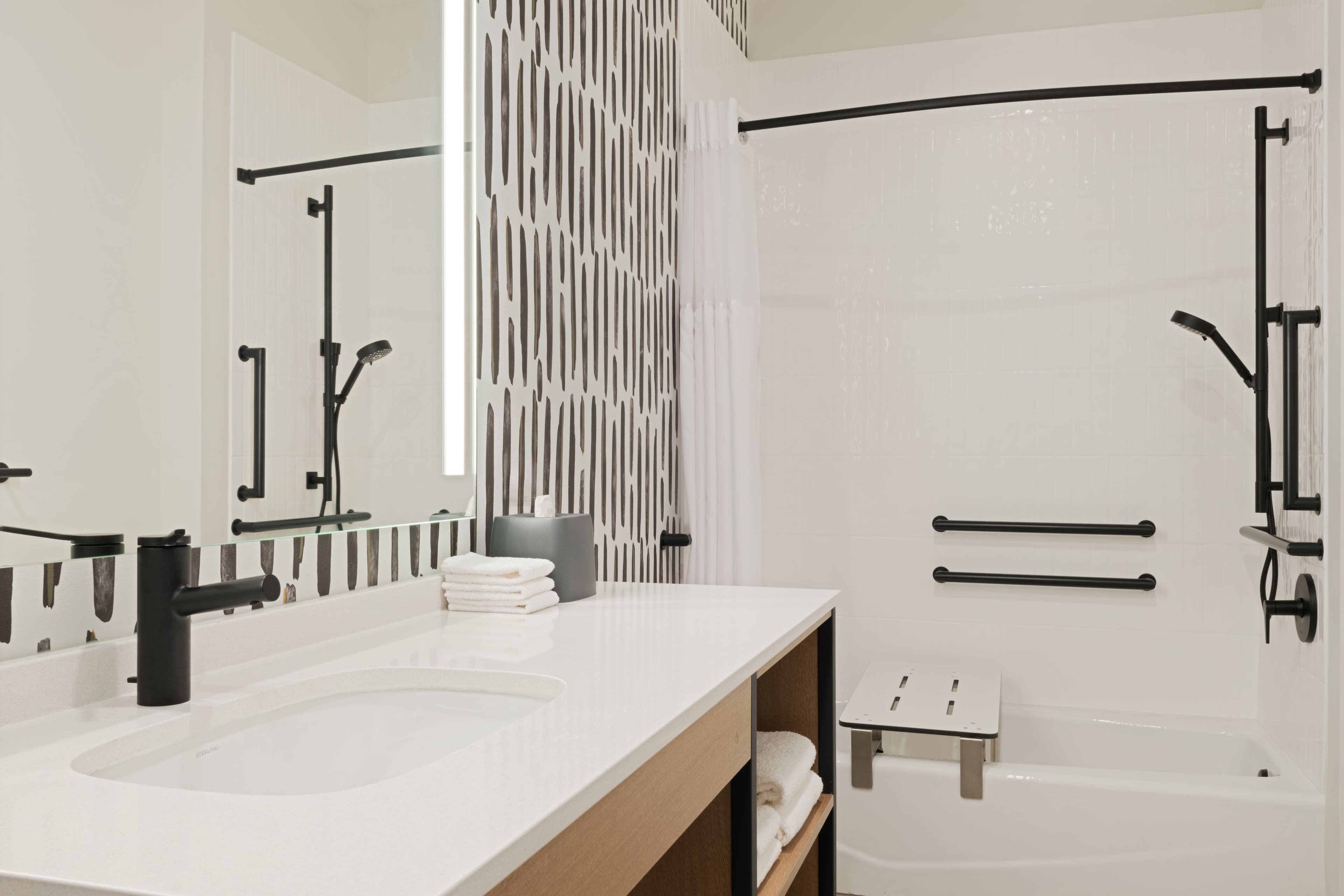 Atwell Suites Kansas City Airport - Image 5