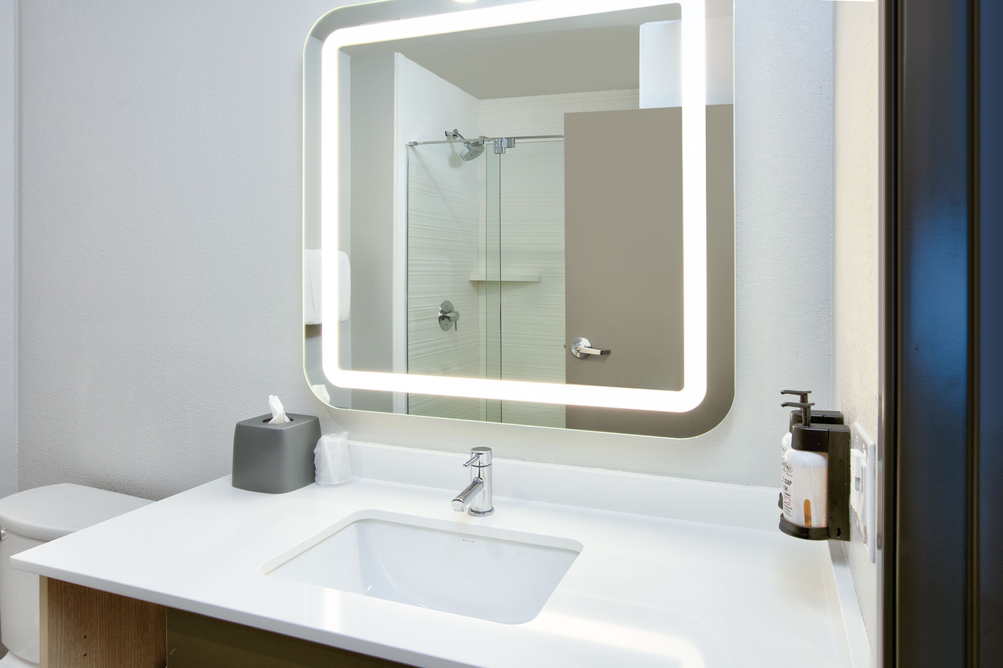 avid hotels Austin – Tech Ridge - Image 5