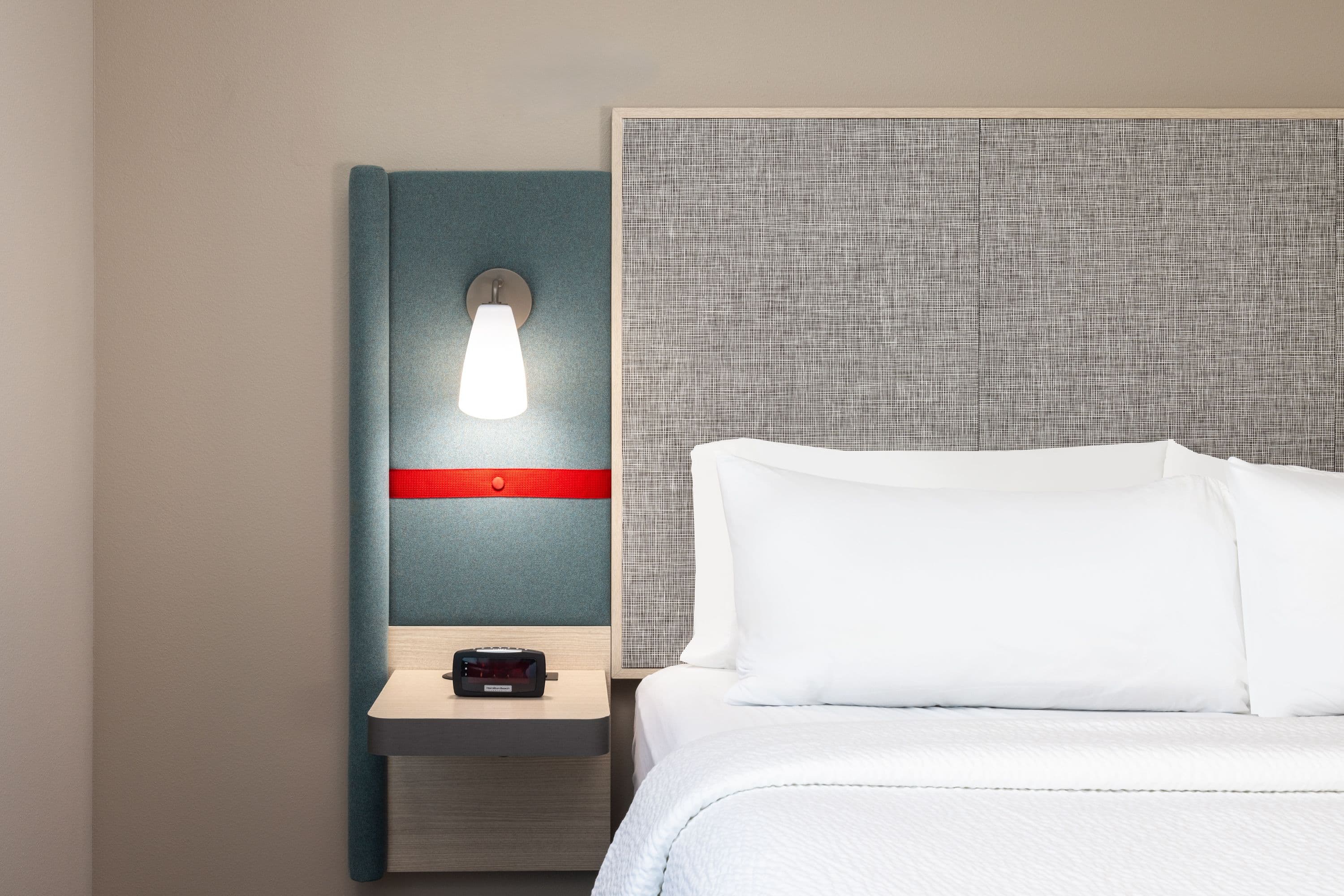 Standard Room - Image 12