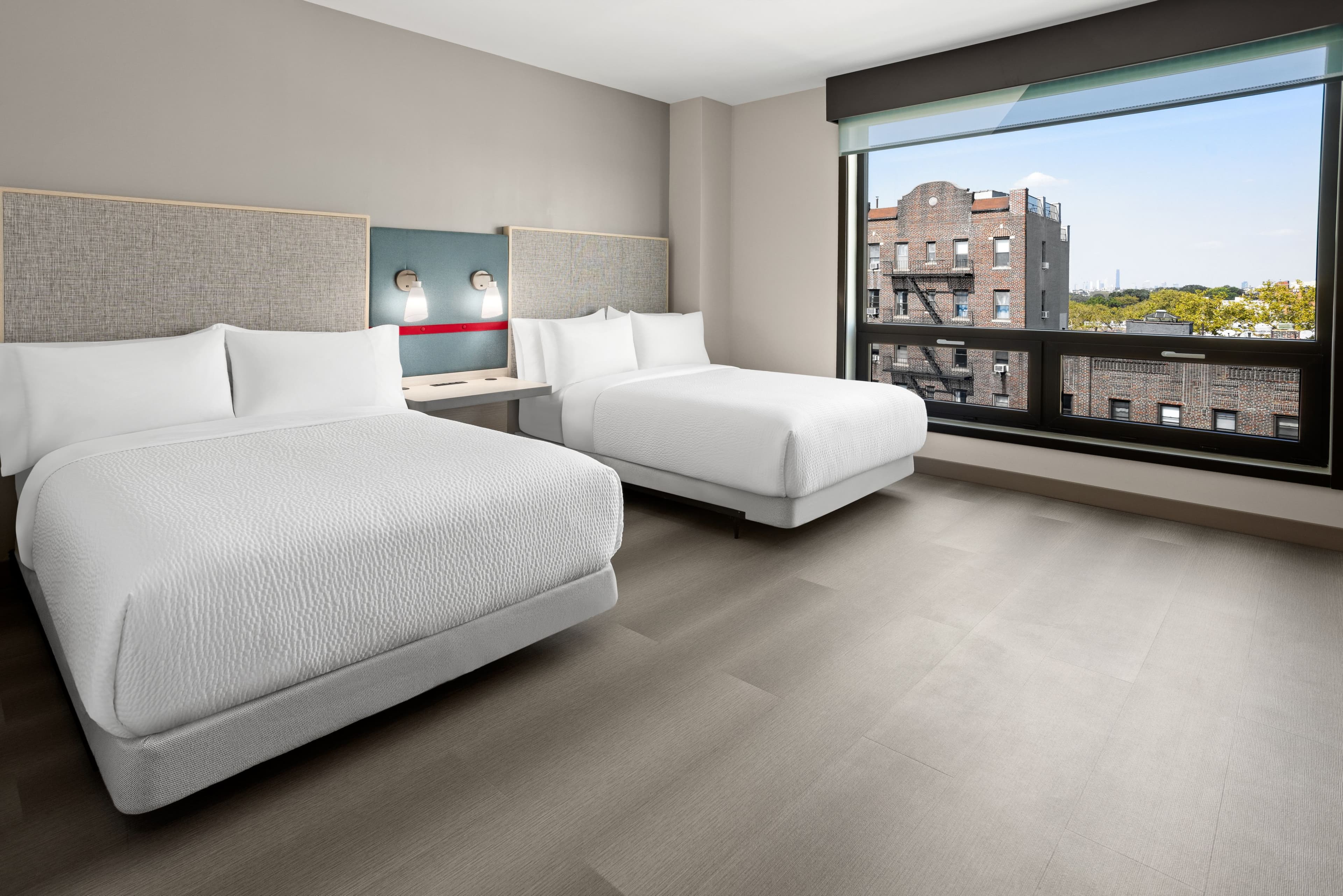 avid hotels Brooklyn - Dyker Heights — 13