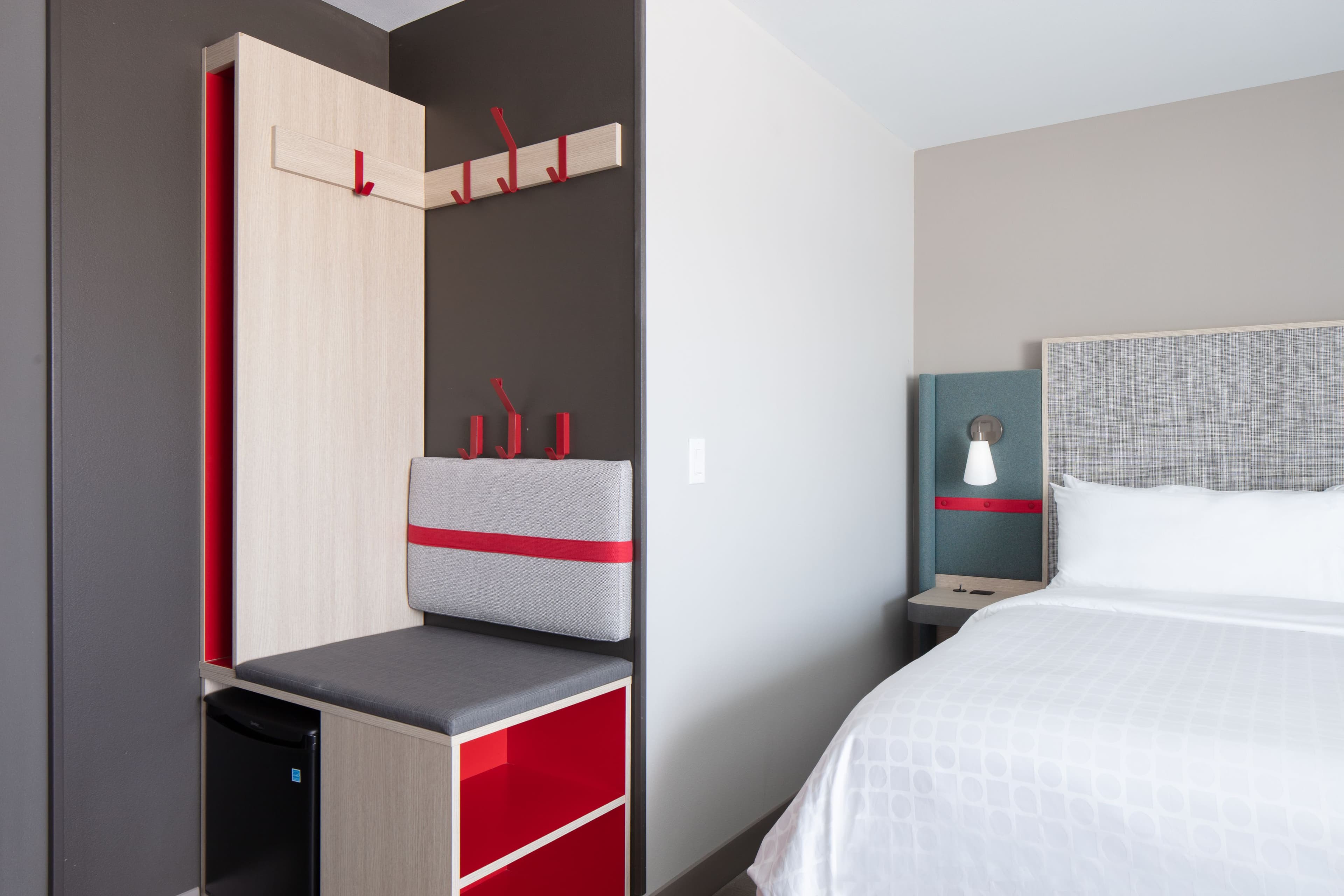avid hotels Madison - Monona — 12