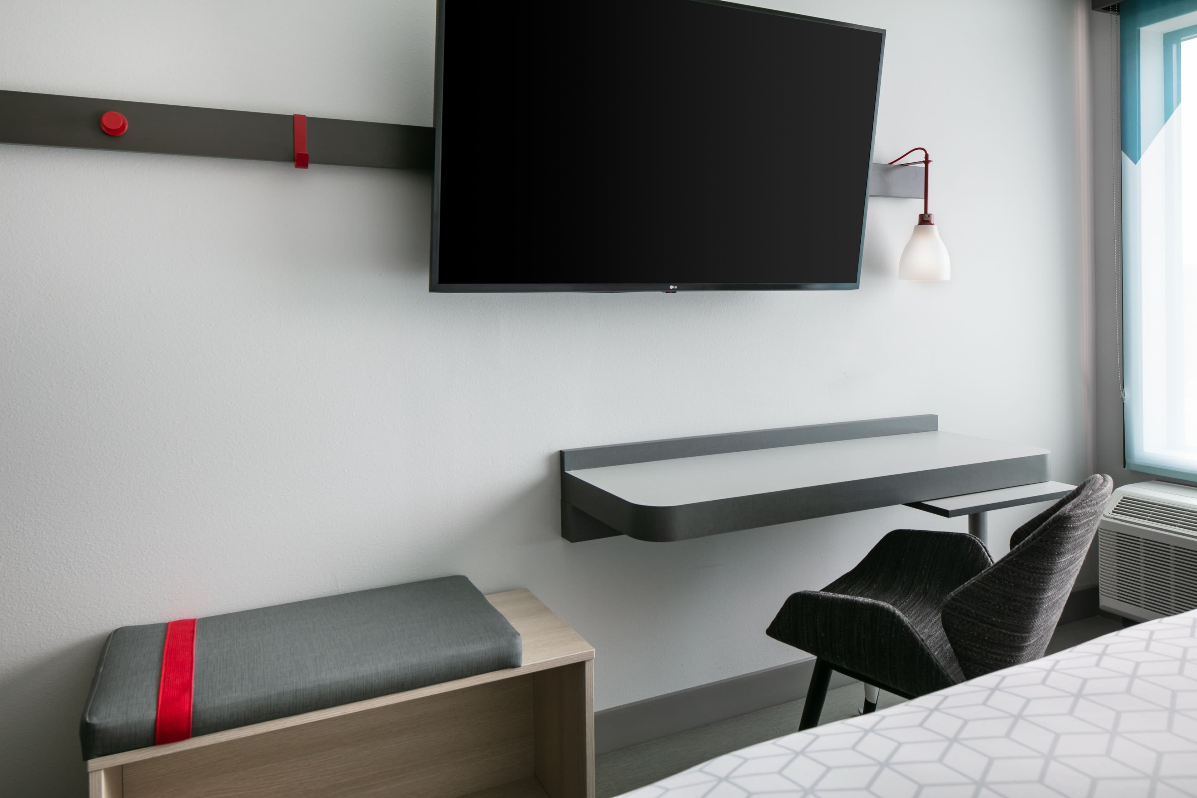 avid hotels Roseville - Minneapolis North - Image 3