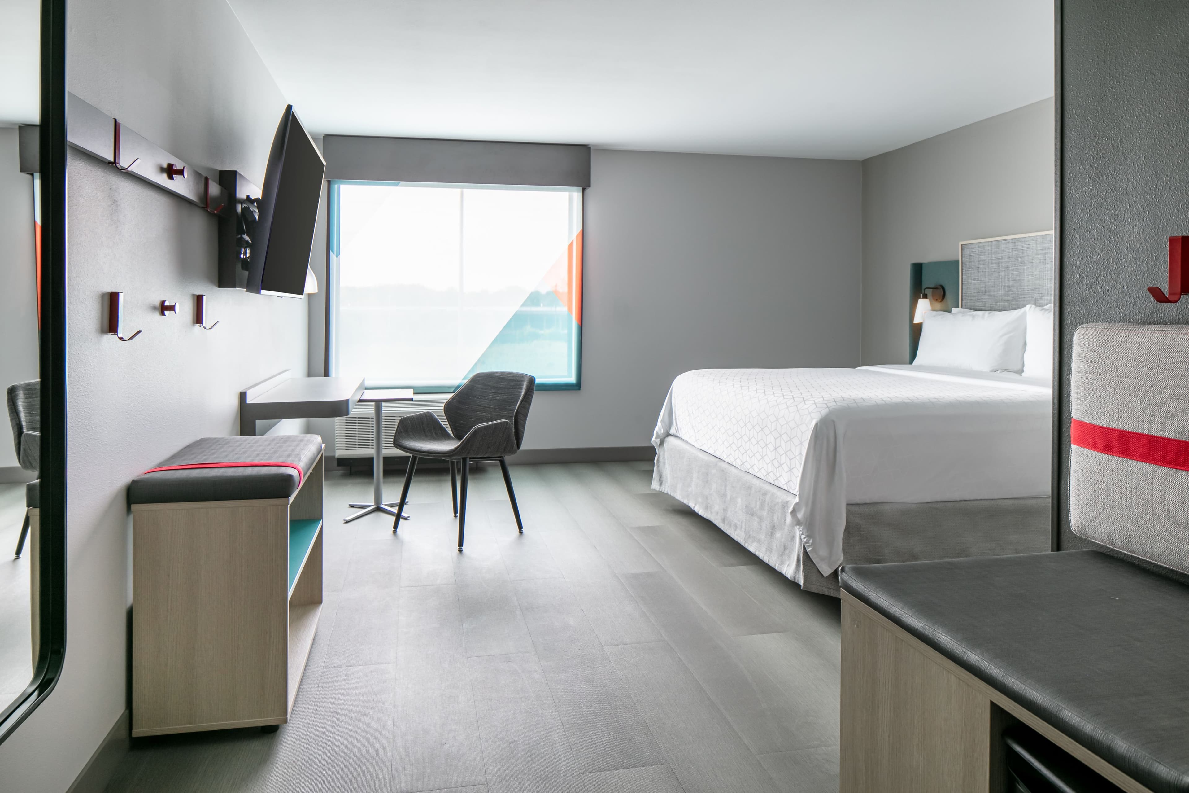 avid hotels Roseville - Minneapolis North — 11