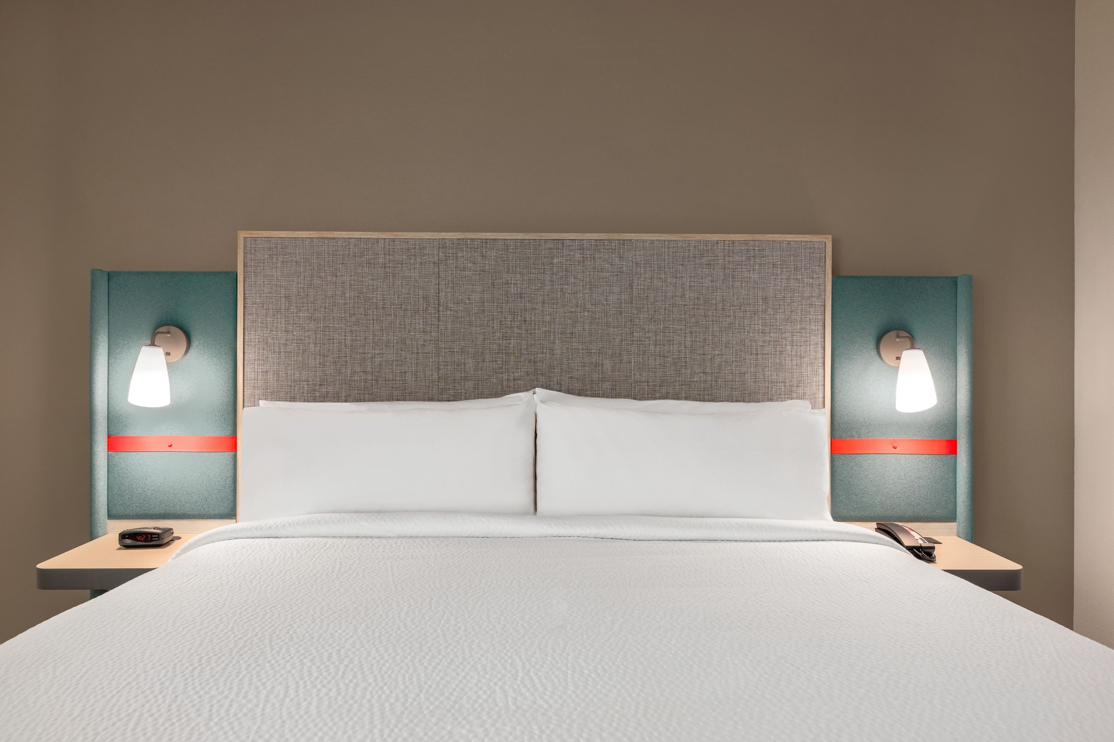 avid hotels Memphis - Southaven — 10