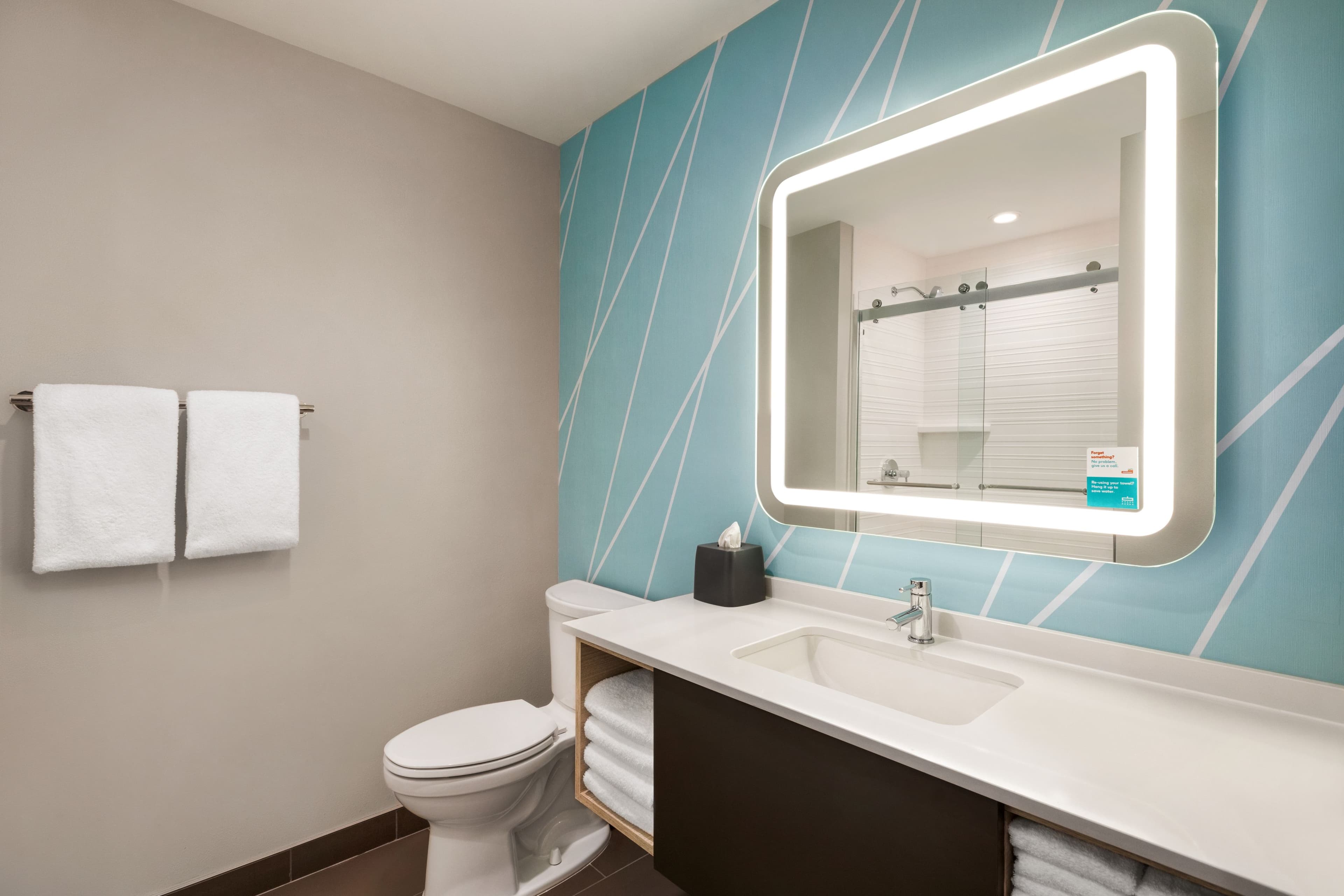 avid hotels Memphis - Southaven — 12