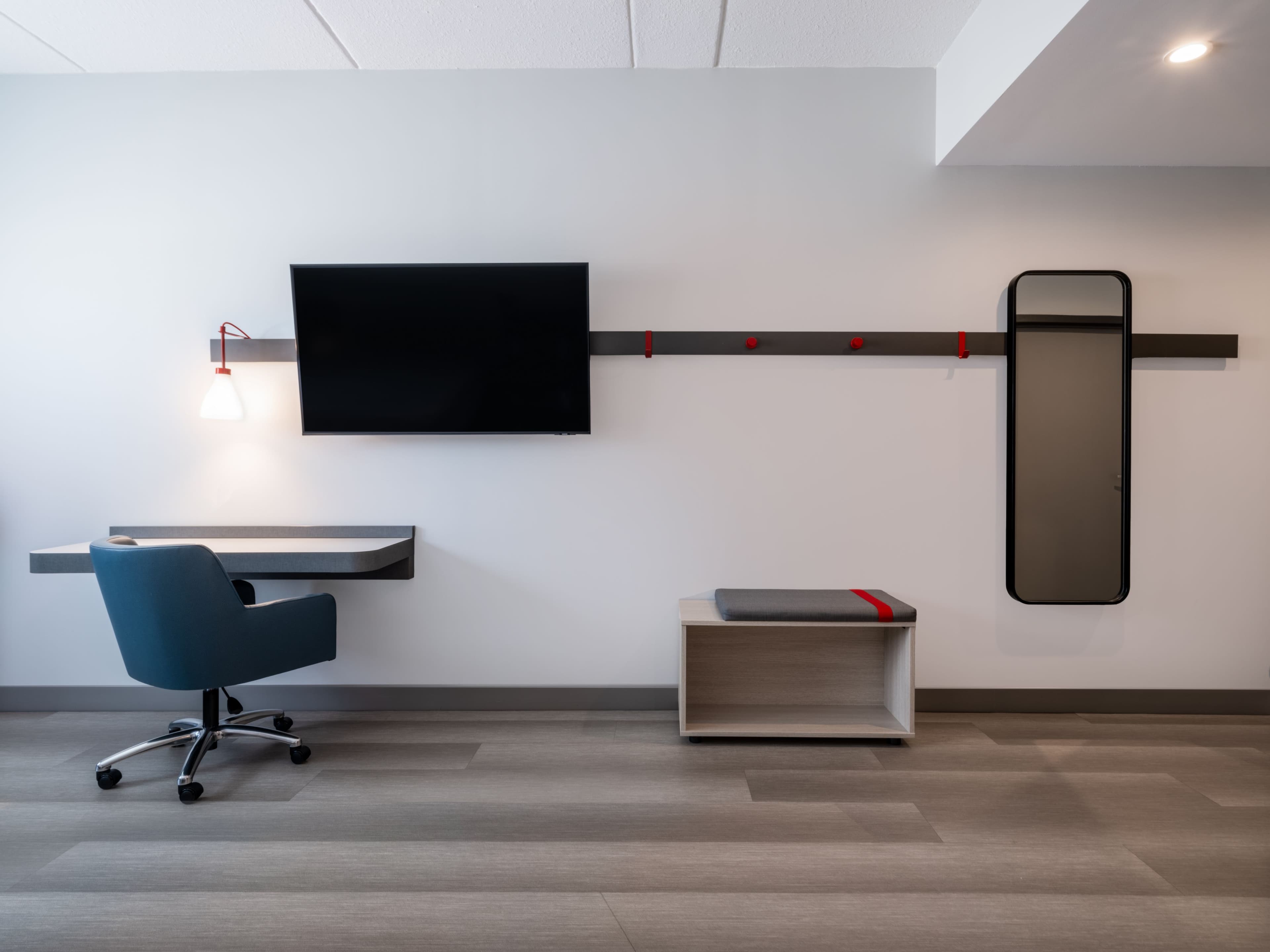 avid hotels Toronto - Vaughan Southwest — 11