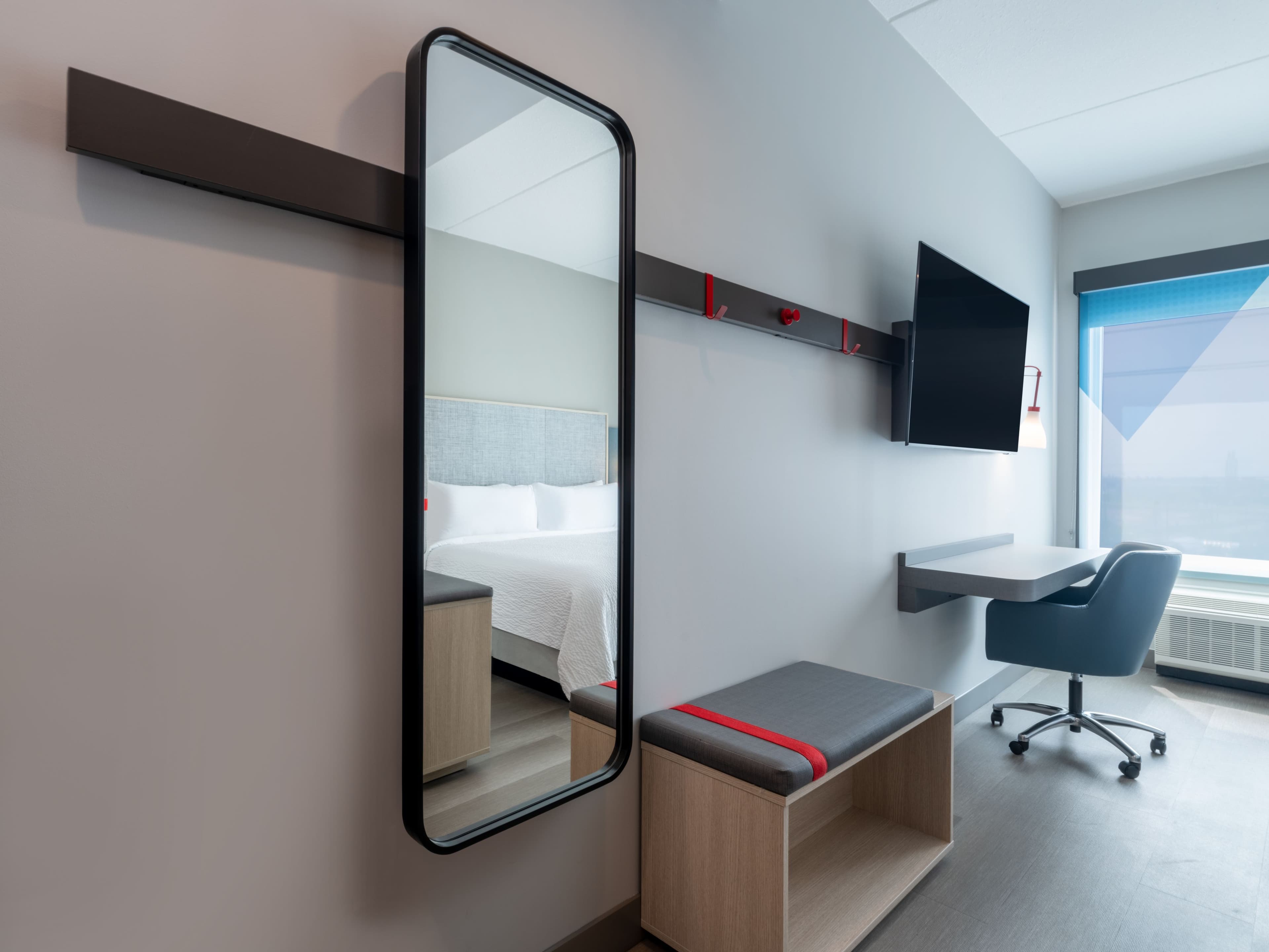 avid hotels Toronto - Vaughan Southwest - Image 4