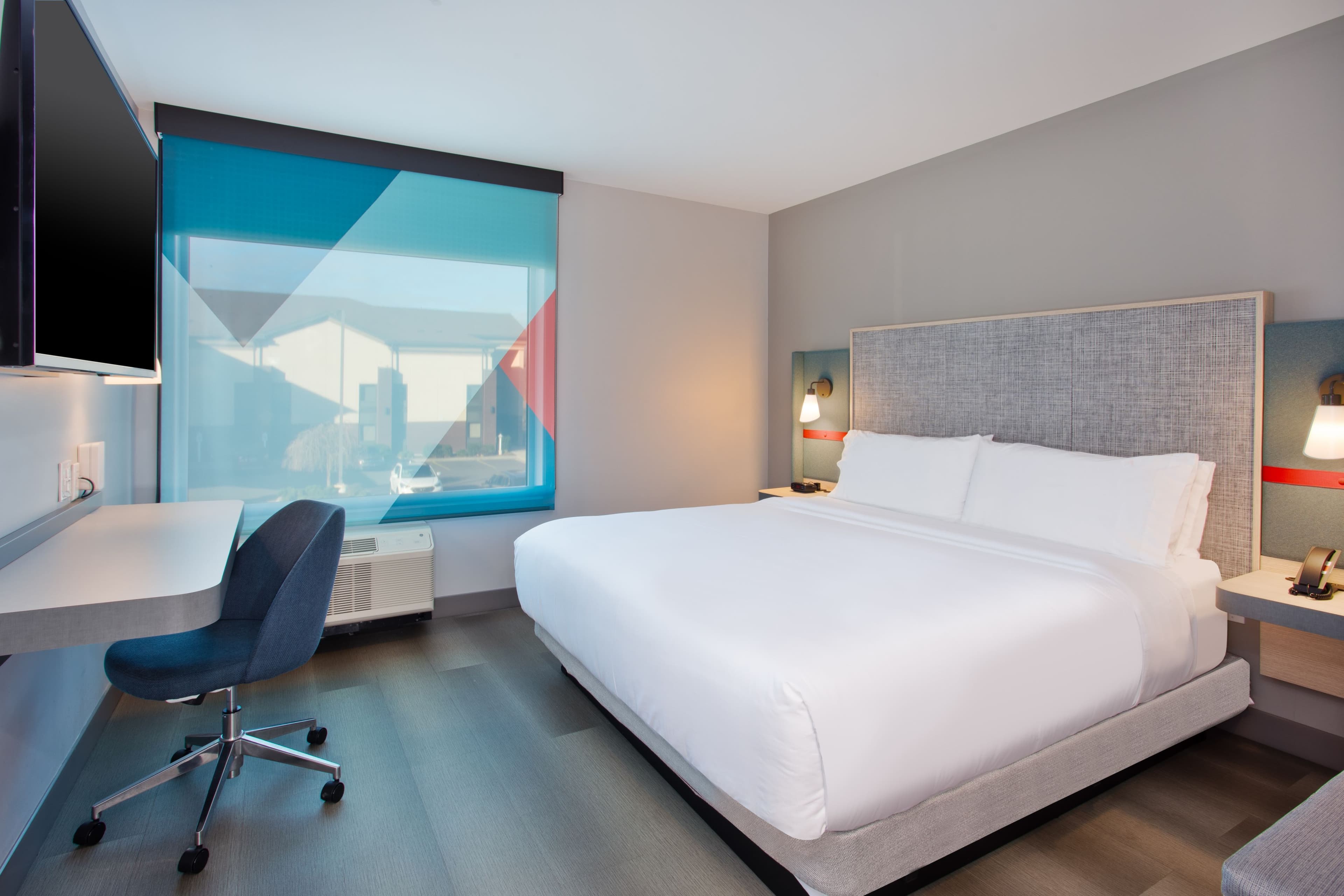 avid hotels Detroit - Warren — 5