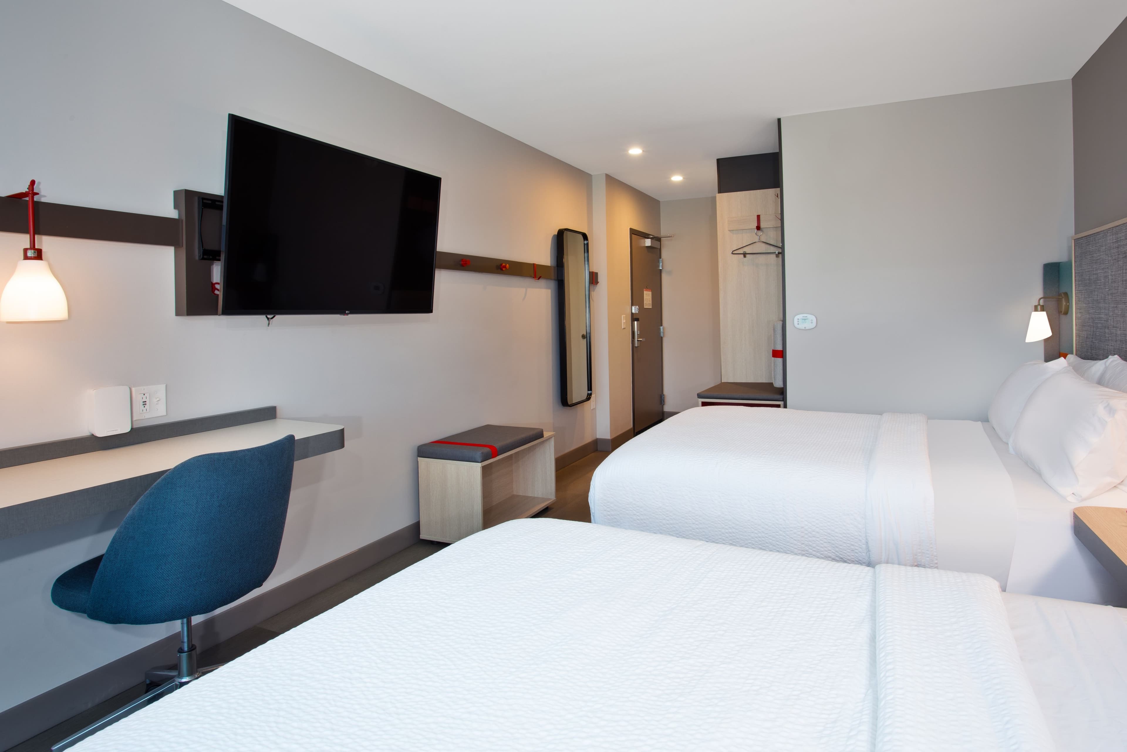 avid hotels Detroit - Warren — 7