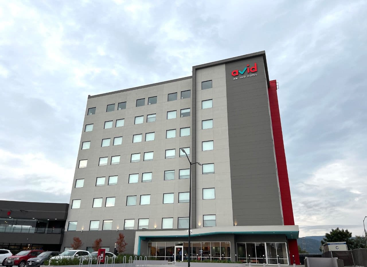 avid hotels Guadalajara Av Vallarta Pte - Image 1