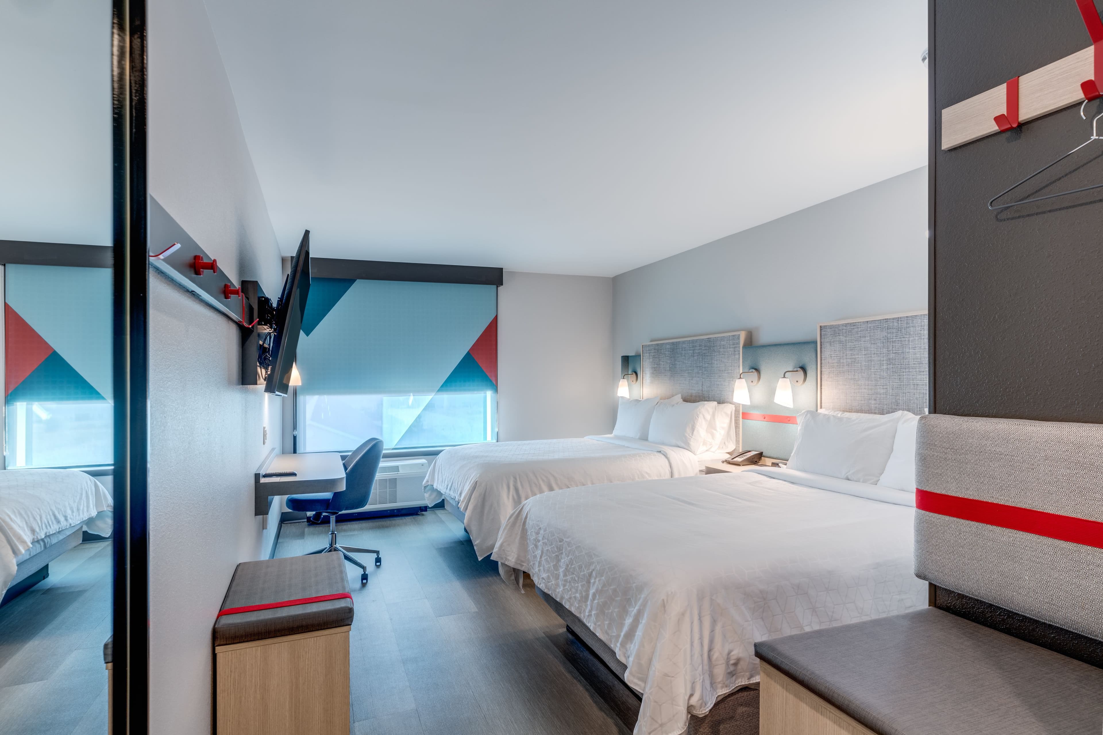 avid hotels Zeeland - Holland — 11