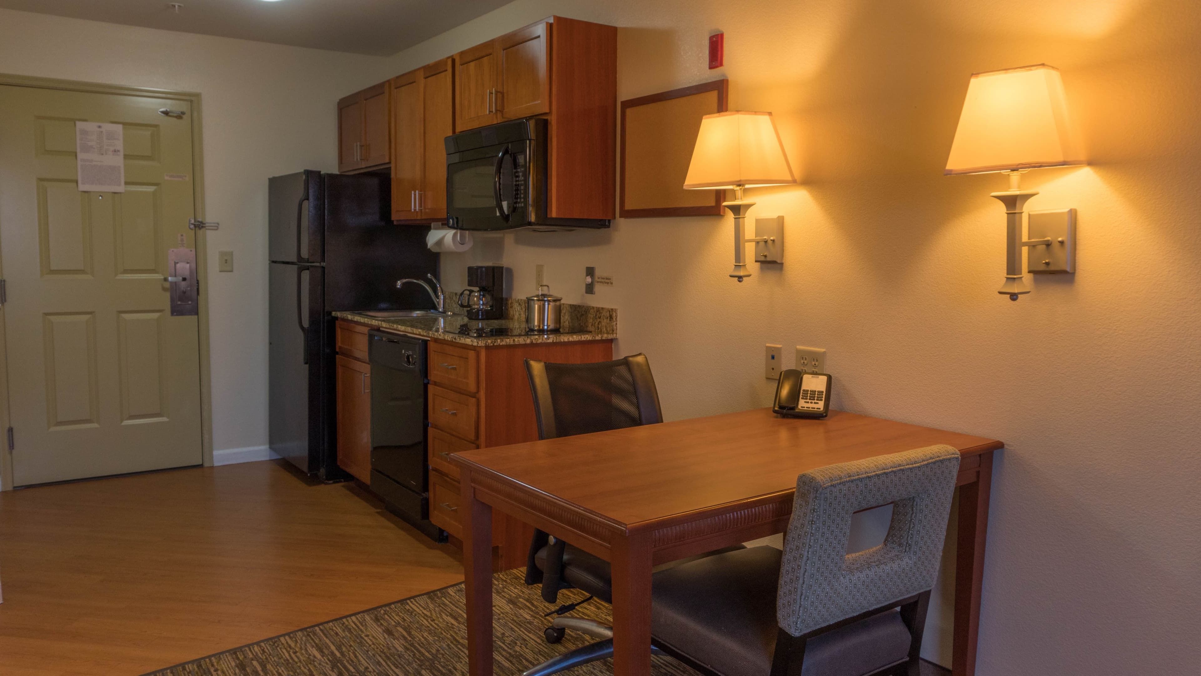 Candlewood Suites Abilene — 8