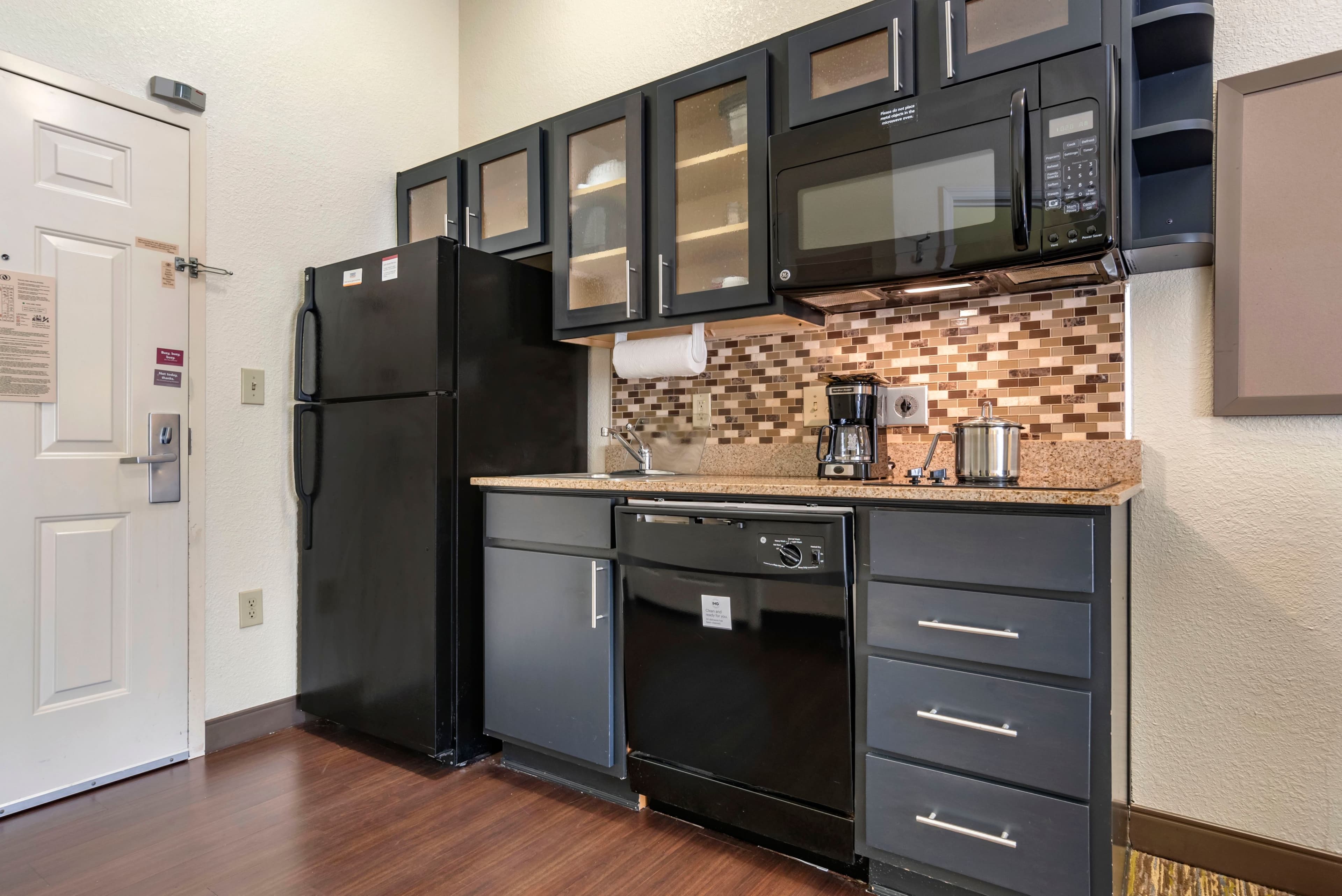 Candlewood Suites Alabaster — 9