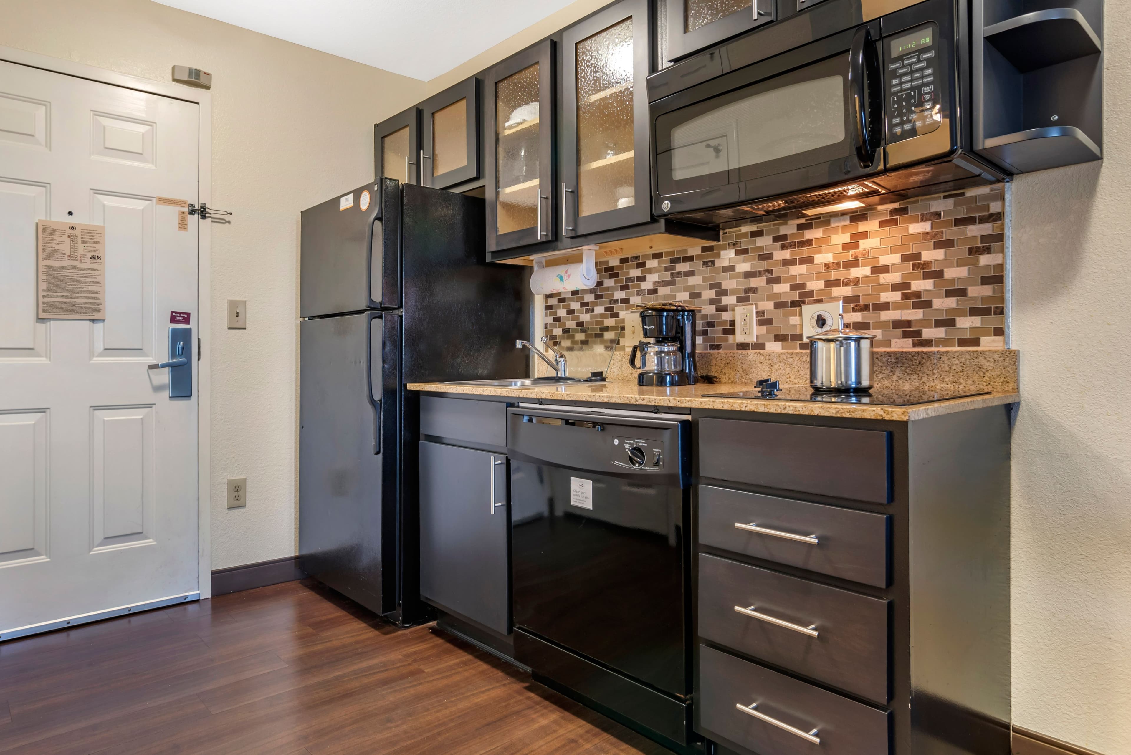 Candlewood Suites Alabaster - Image 3