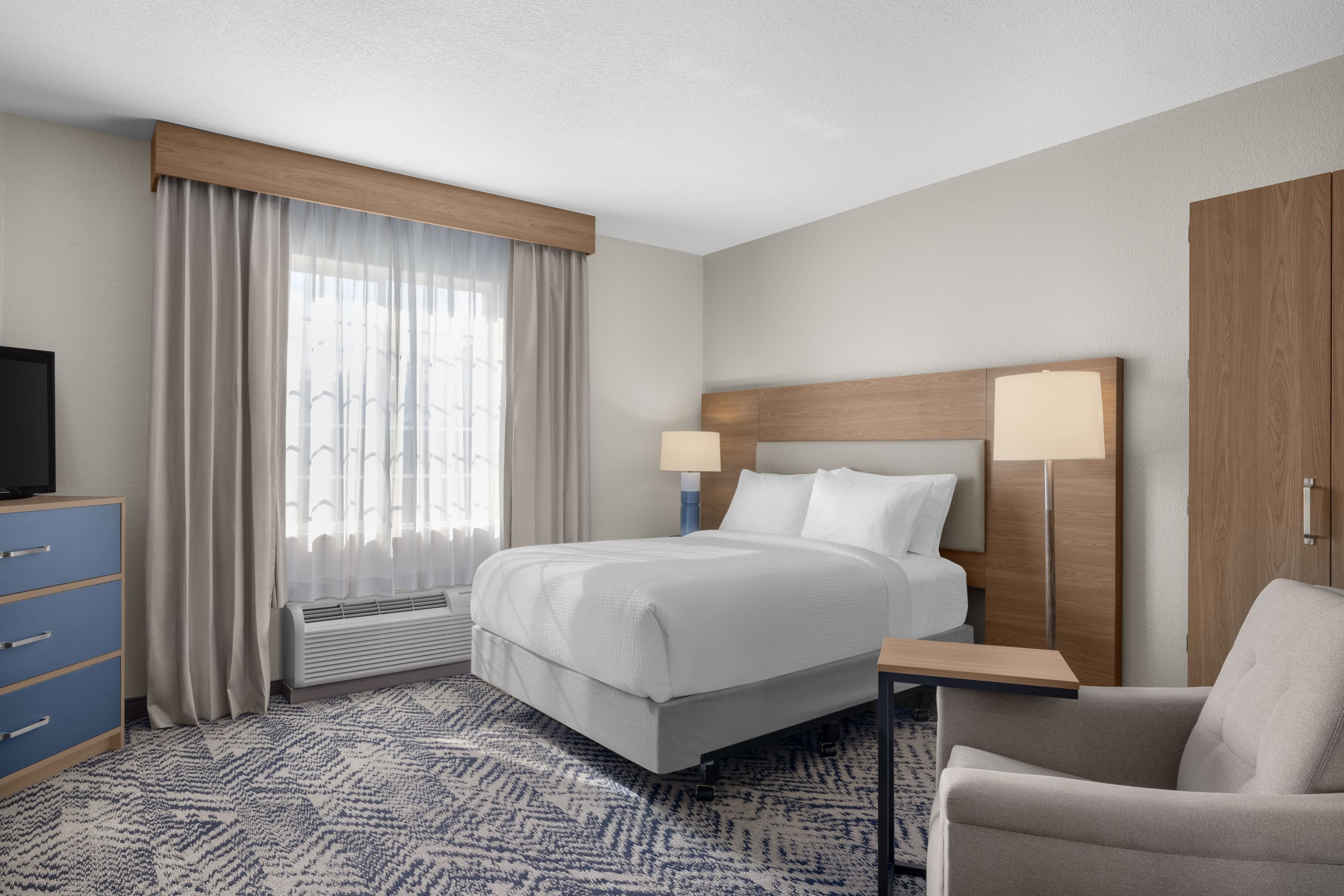 Candlewood Suites Alexandria — 24
