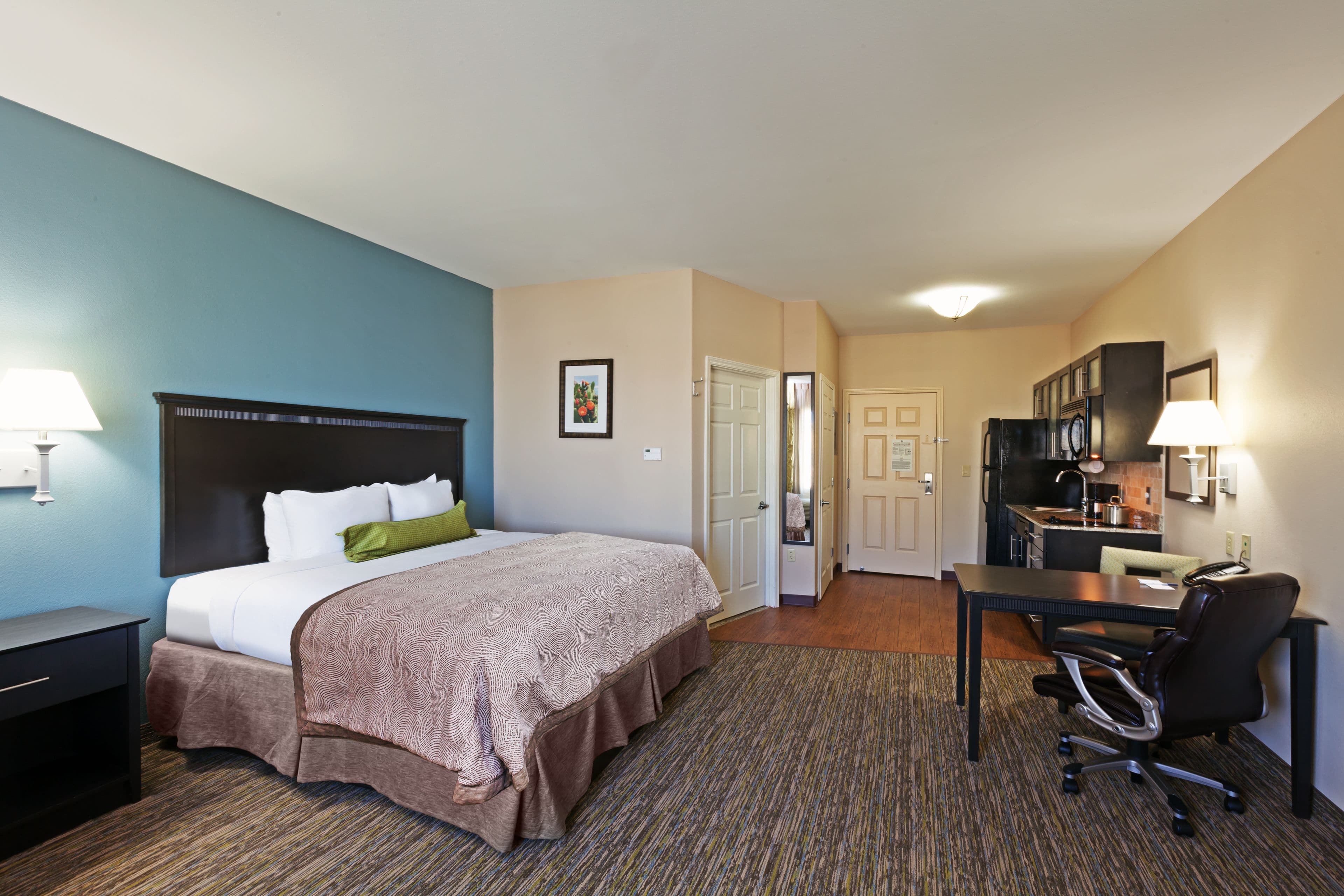 Candlewood Suites Amarillo-Western Crossing - Image 3