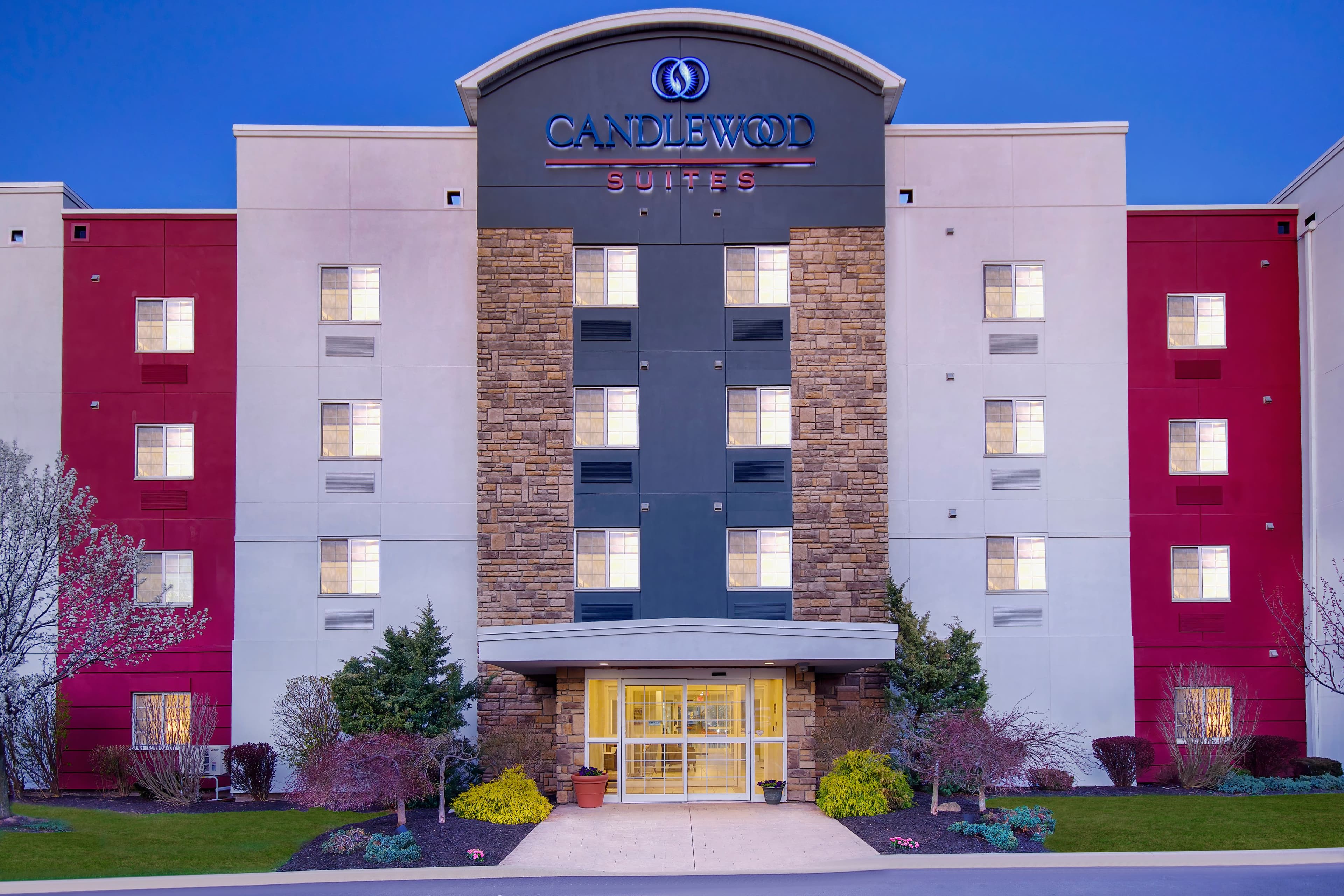 Candlewood Suites Buffalo Amherst - Image 1