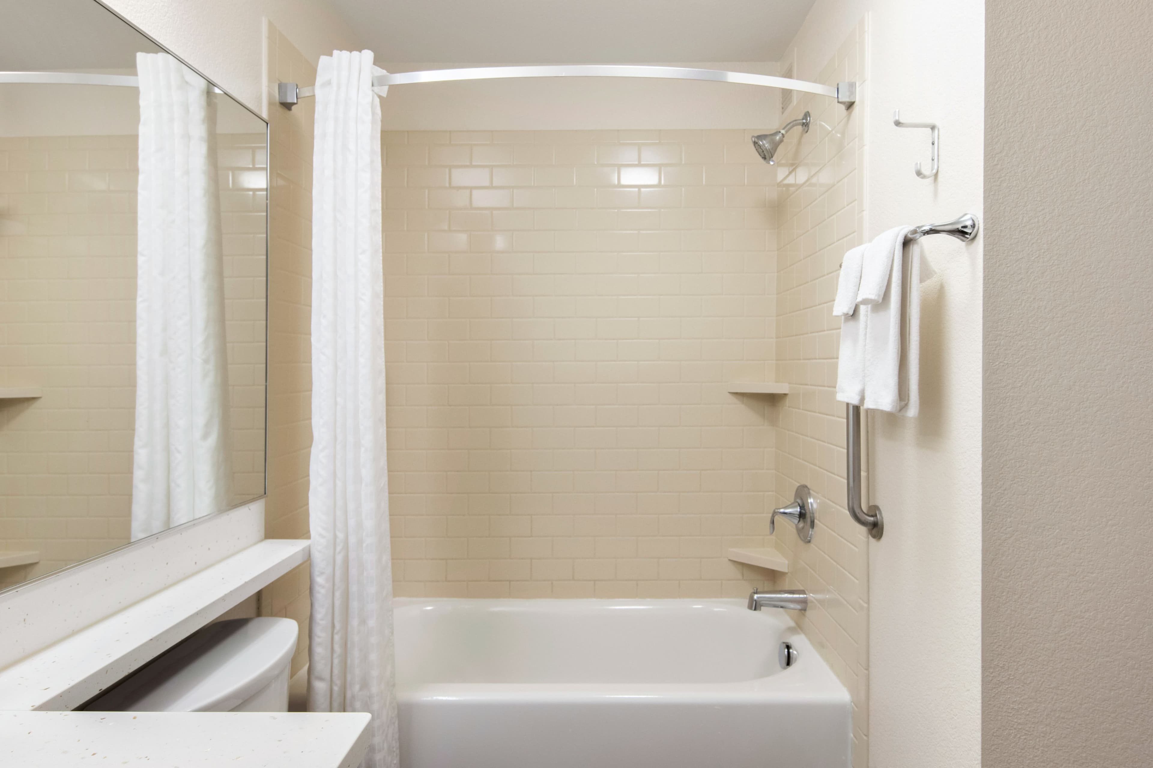 Candlewood Suites Anaheim - Resort Area — 10