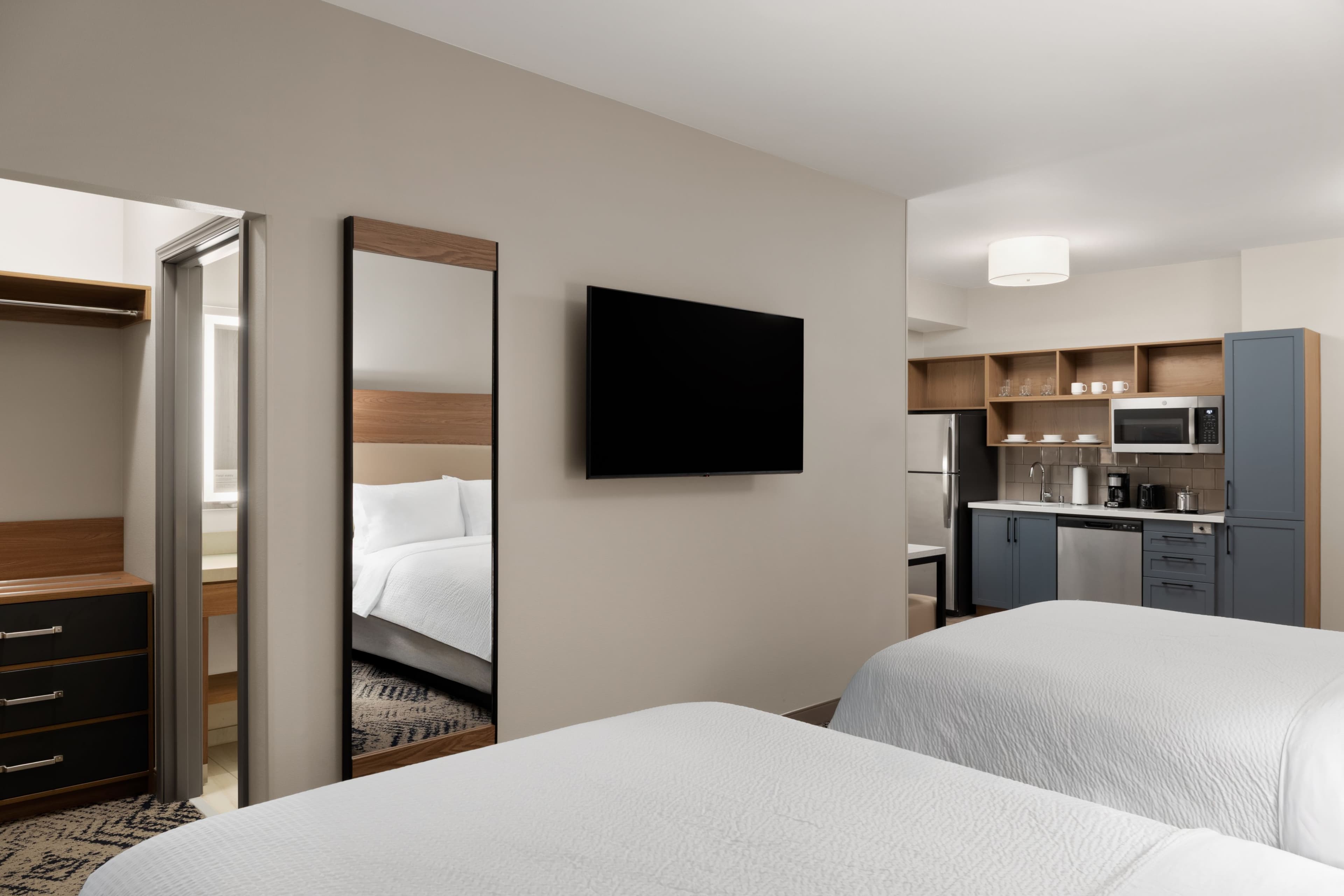Candlewood Suites Anchorage - Midtown — 49