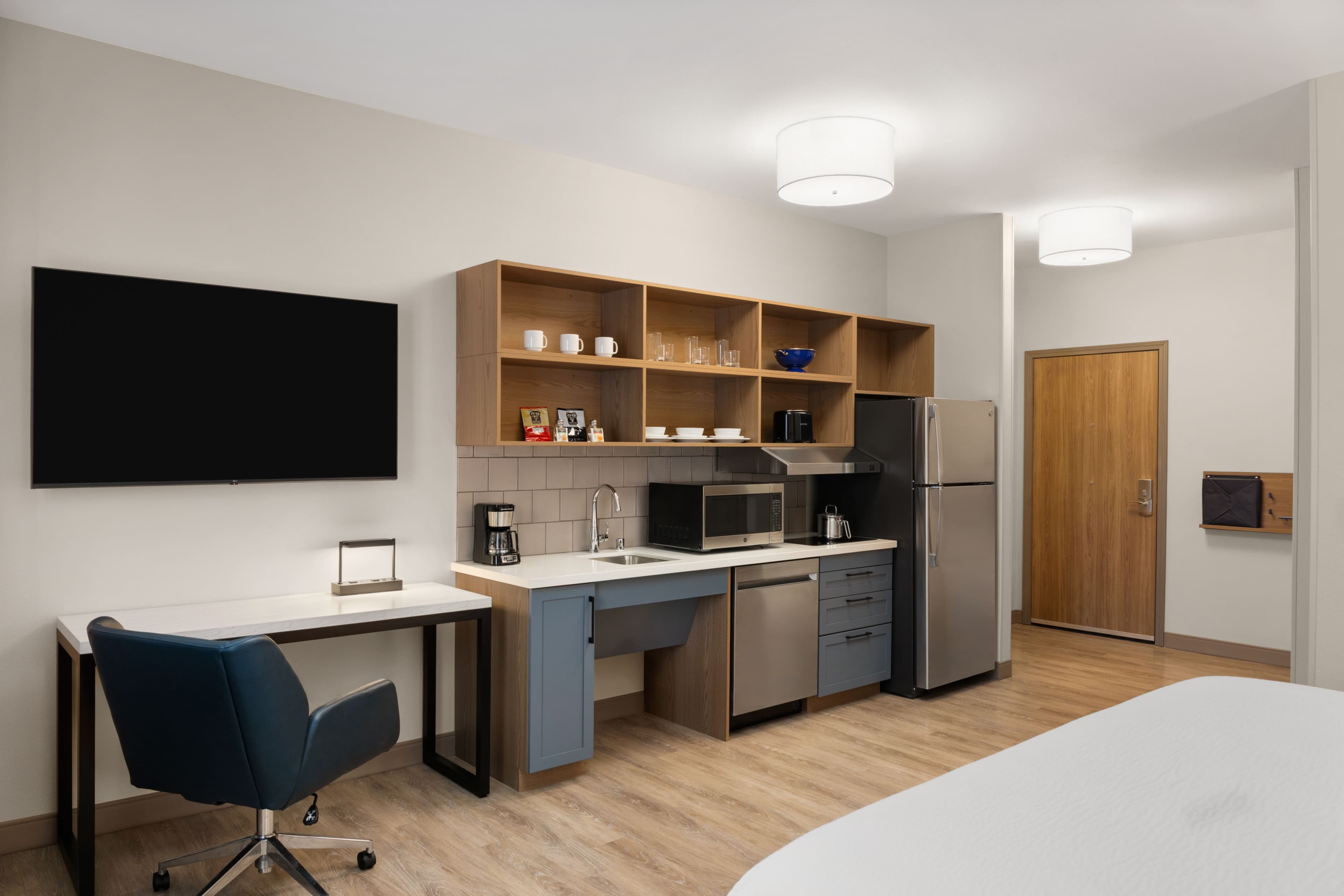 Candlewood Suites Anchorage - Midtown — 34