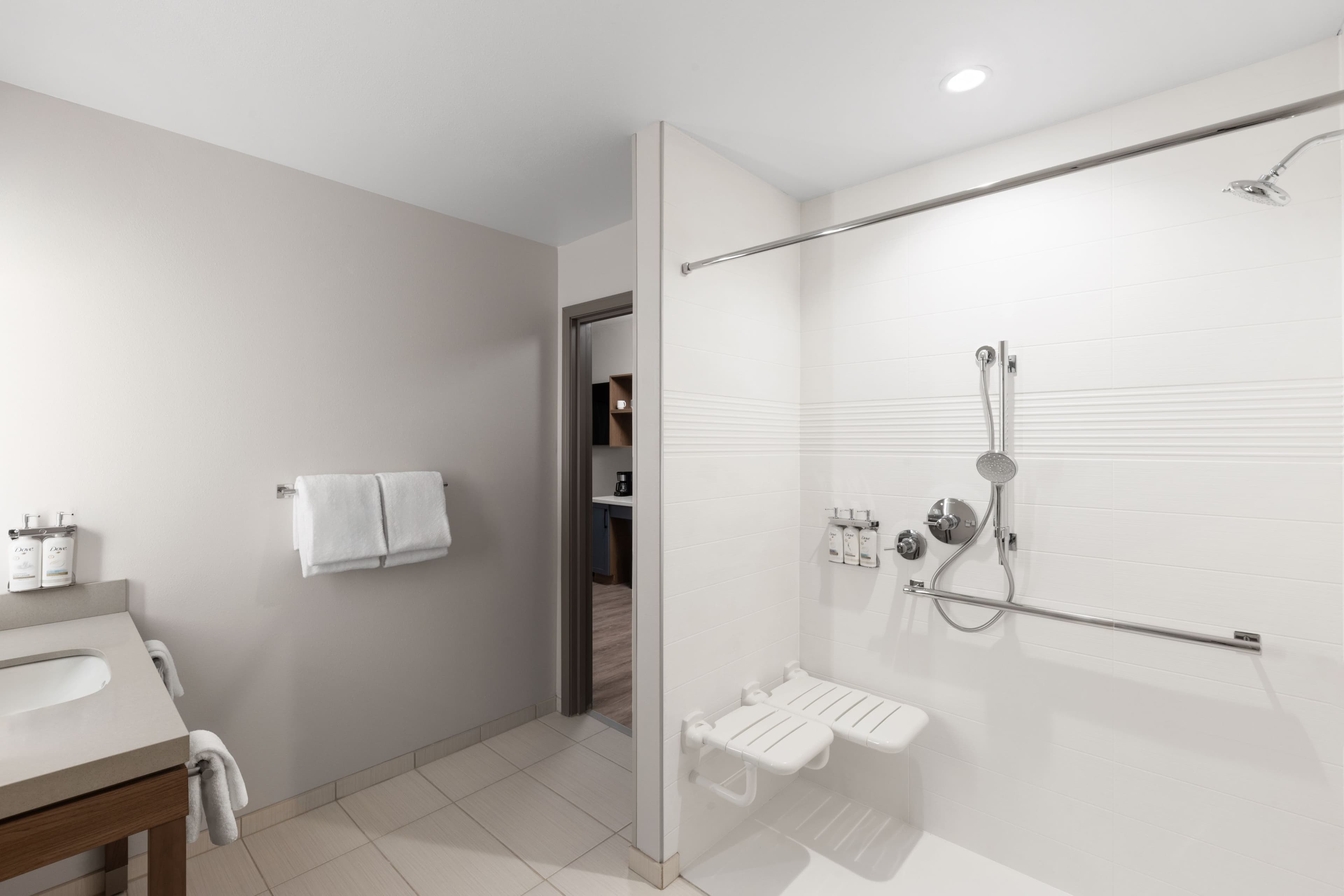 Candlewood Suites Anchorage - Midtown — 41
