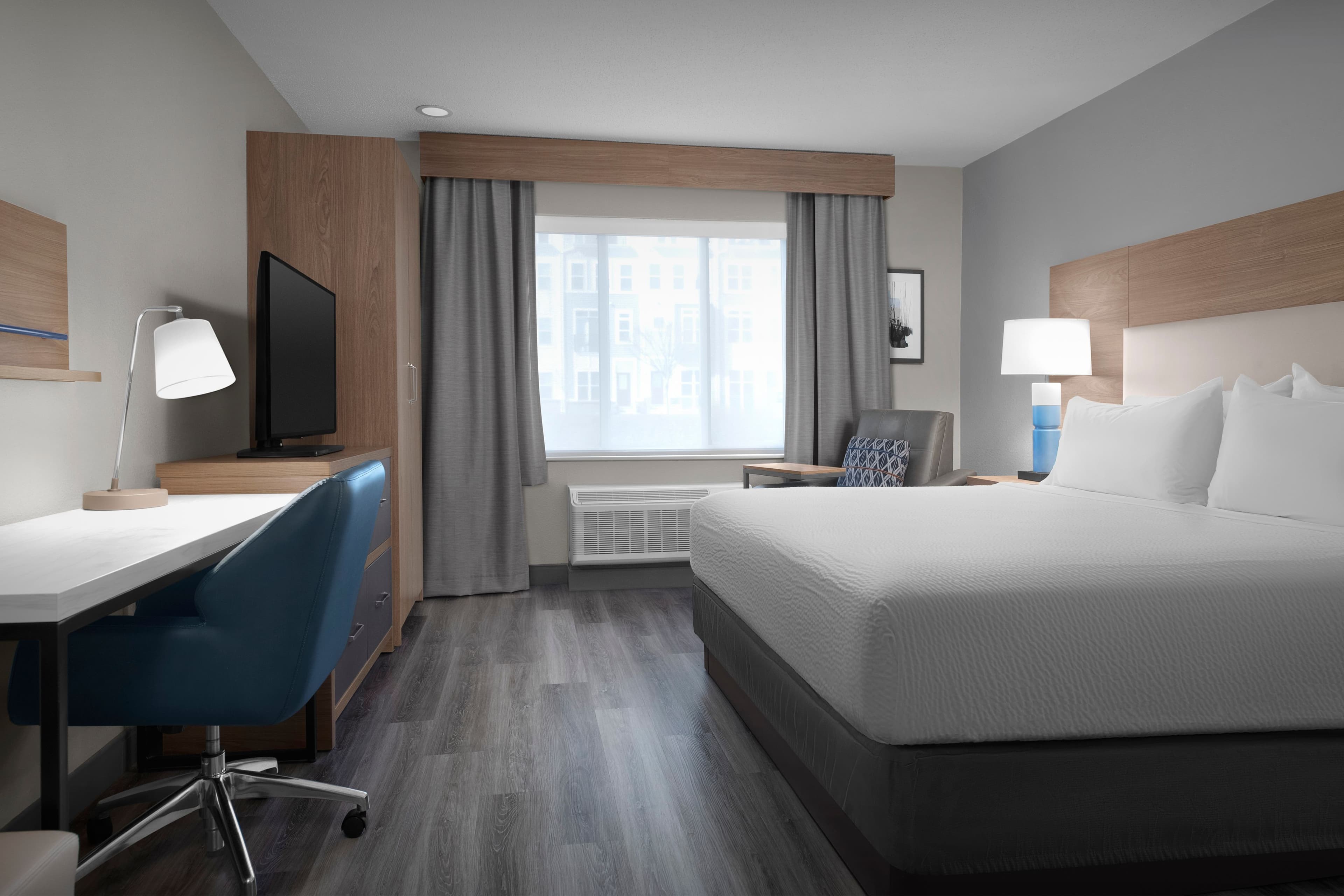 Candlewood Suites Annapolis - Image 2