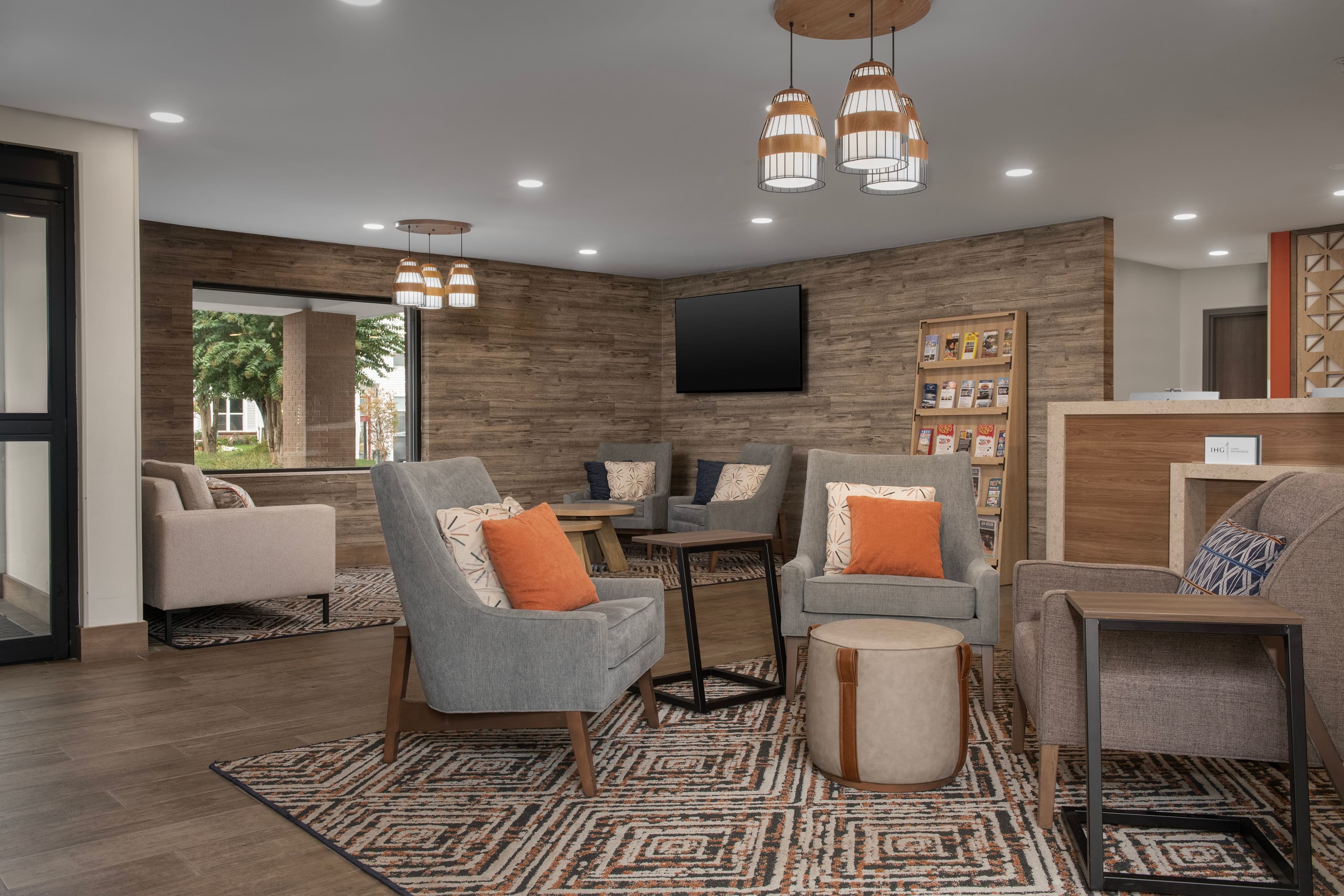 Candlewood Suites Annapolis - Image 1