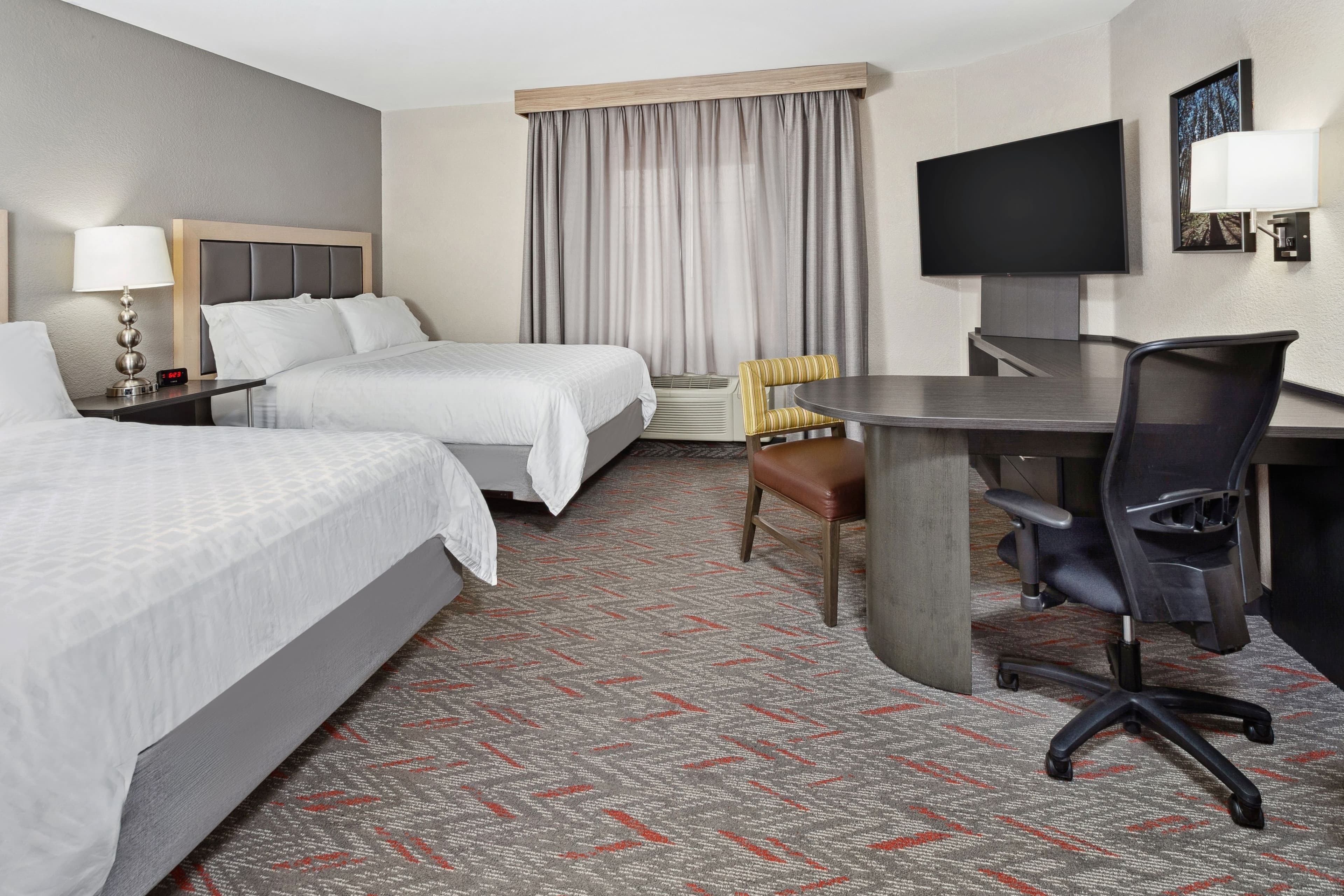 Candlewood Suites Appleton — 7