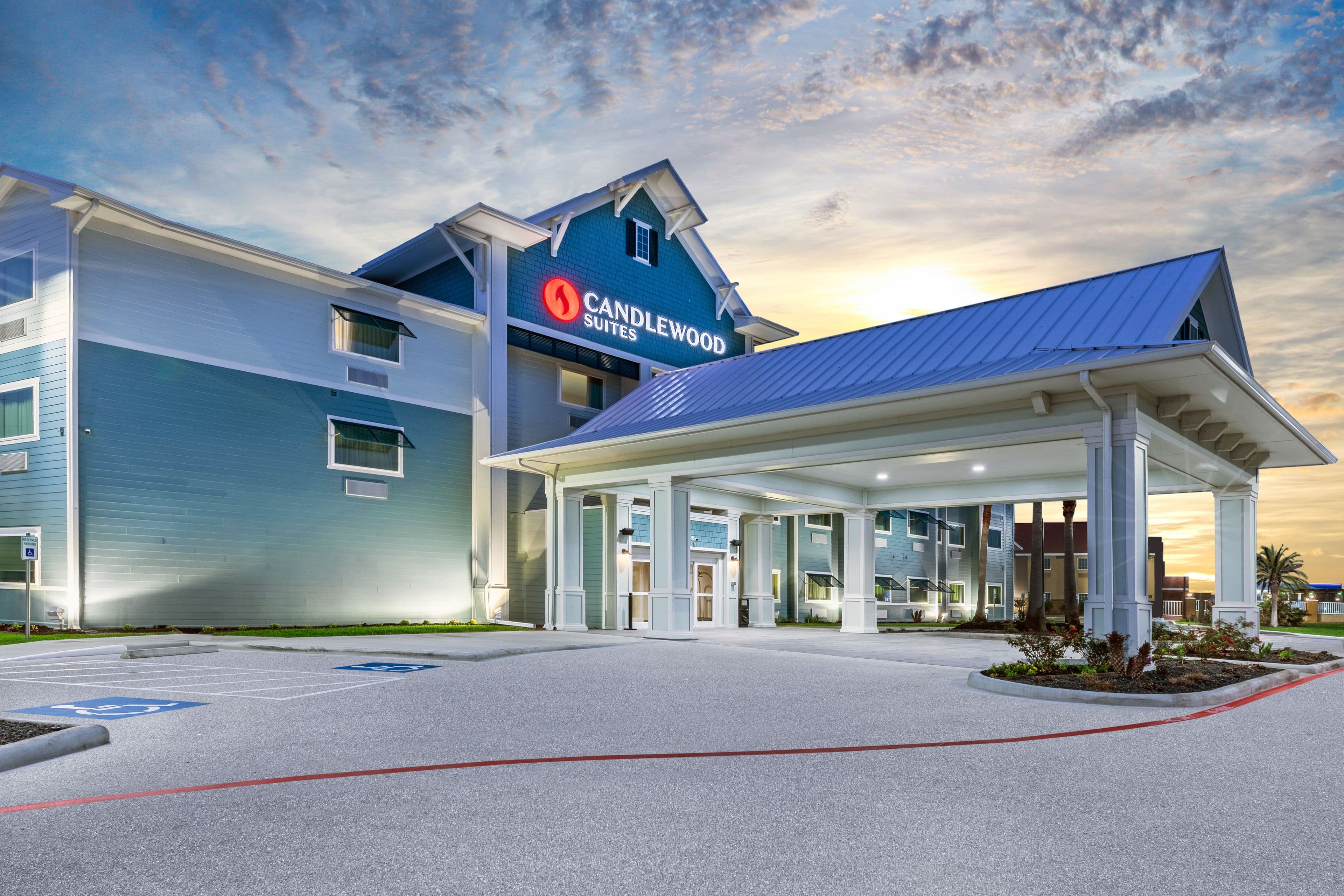 Candlewood Suites Aransas Pass - Image 1