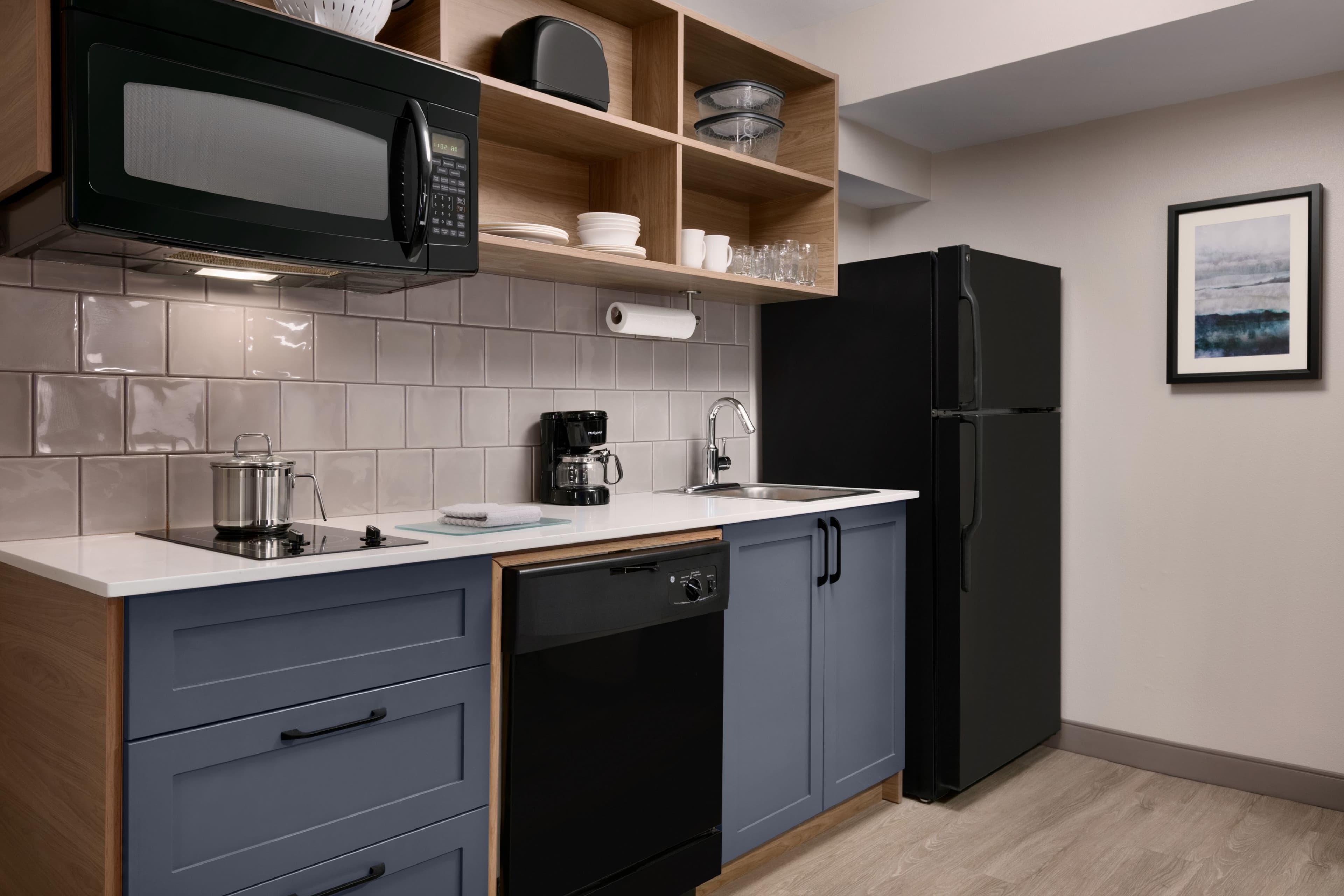 Candlewood Suites Asheville Downtown - Image 4