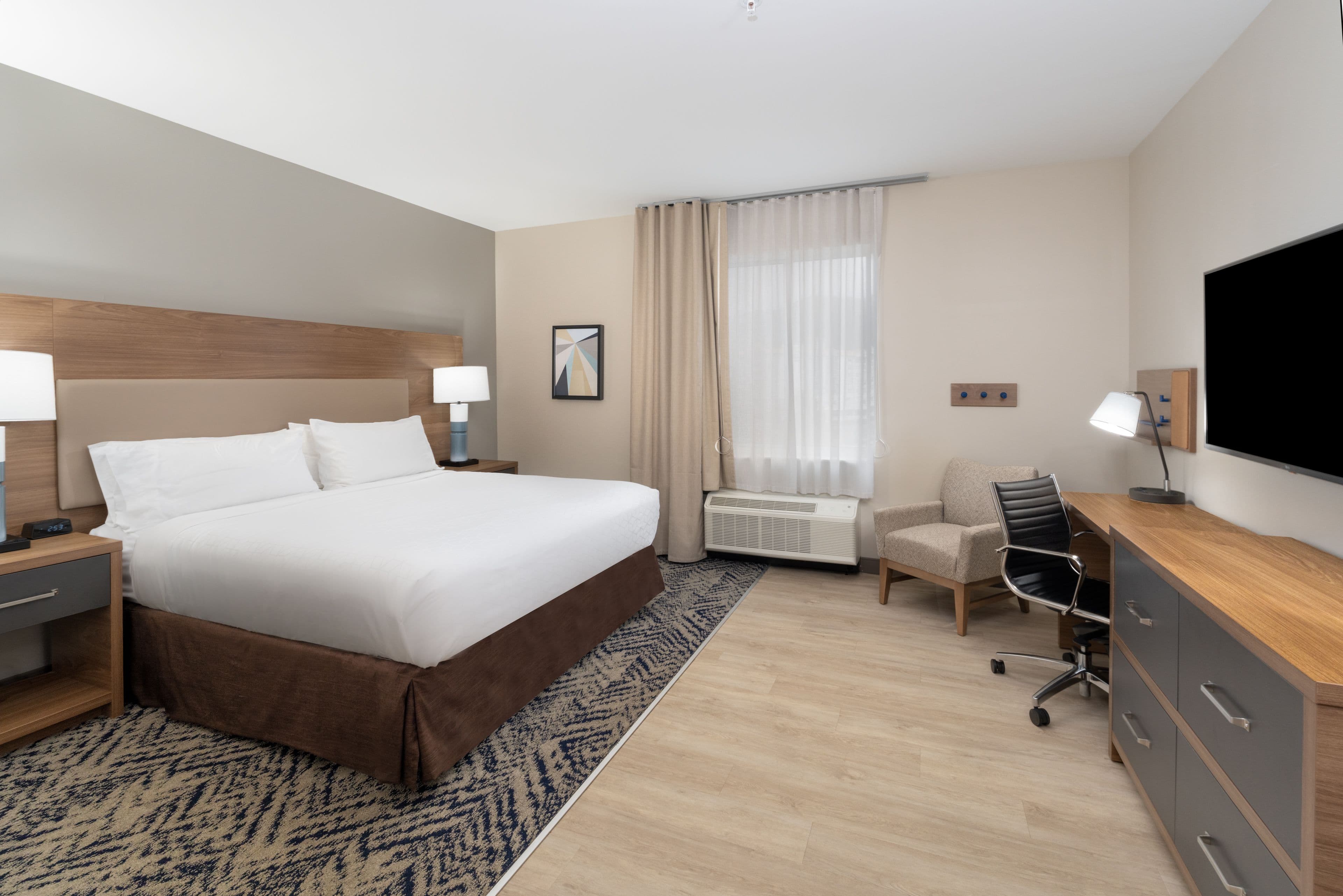 1 King Bed Studio Suite - Image 1