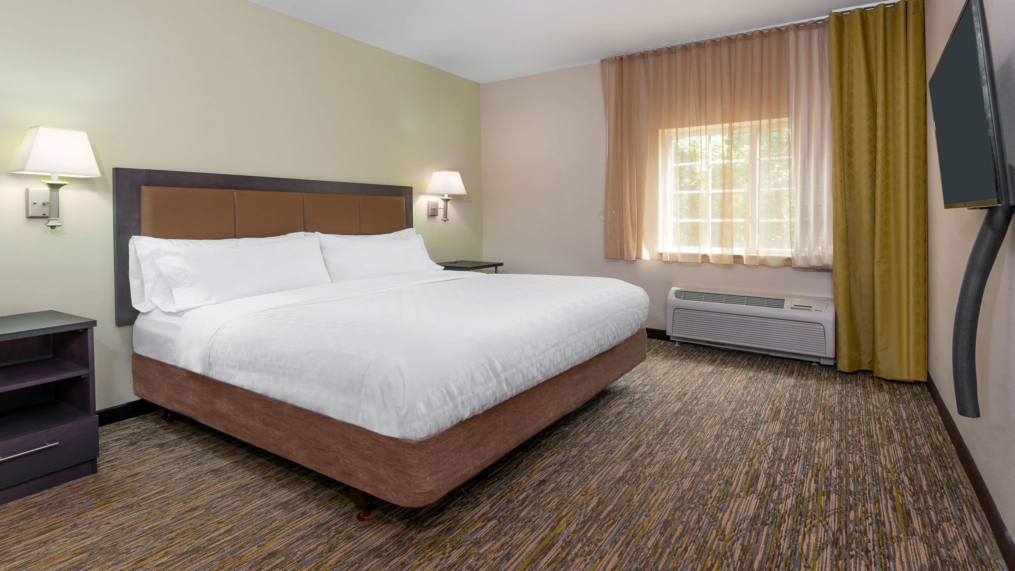 Candlewood Suites Athens — 14
