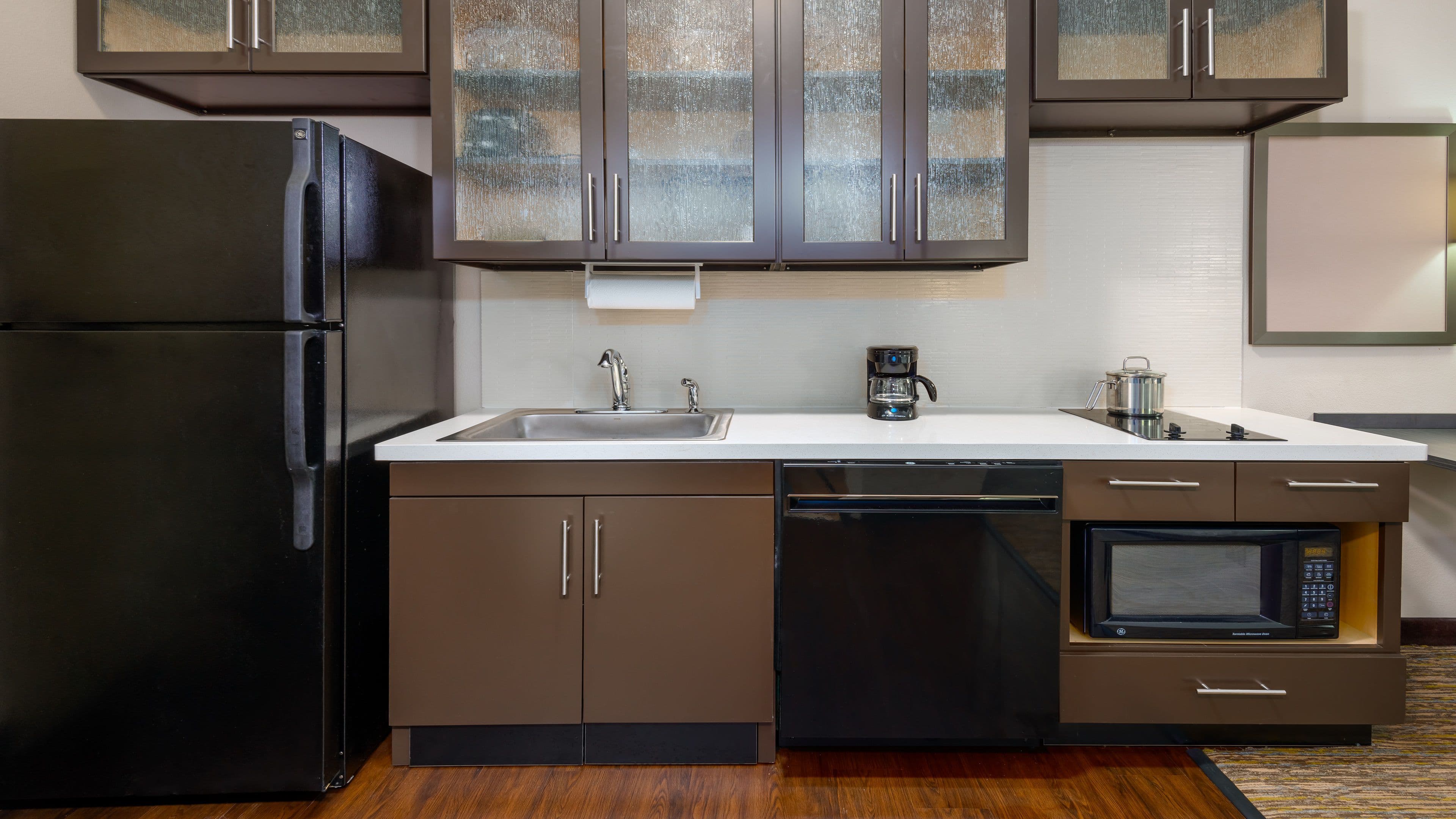 Candlewood Suites Athens - Image 3