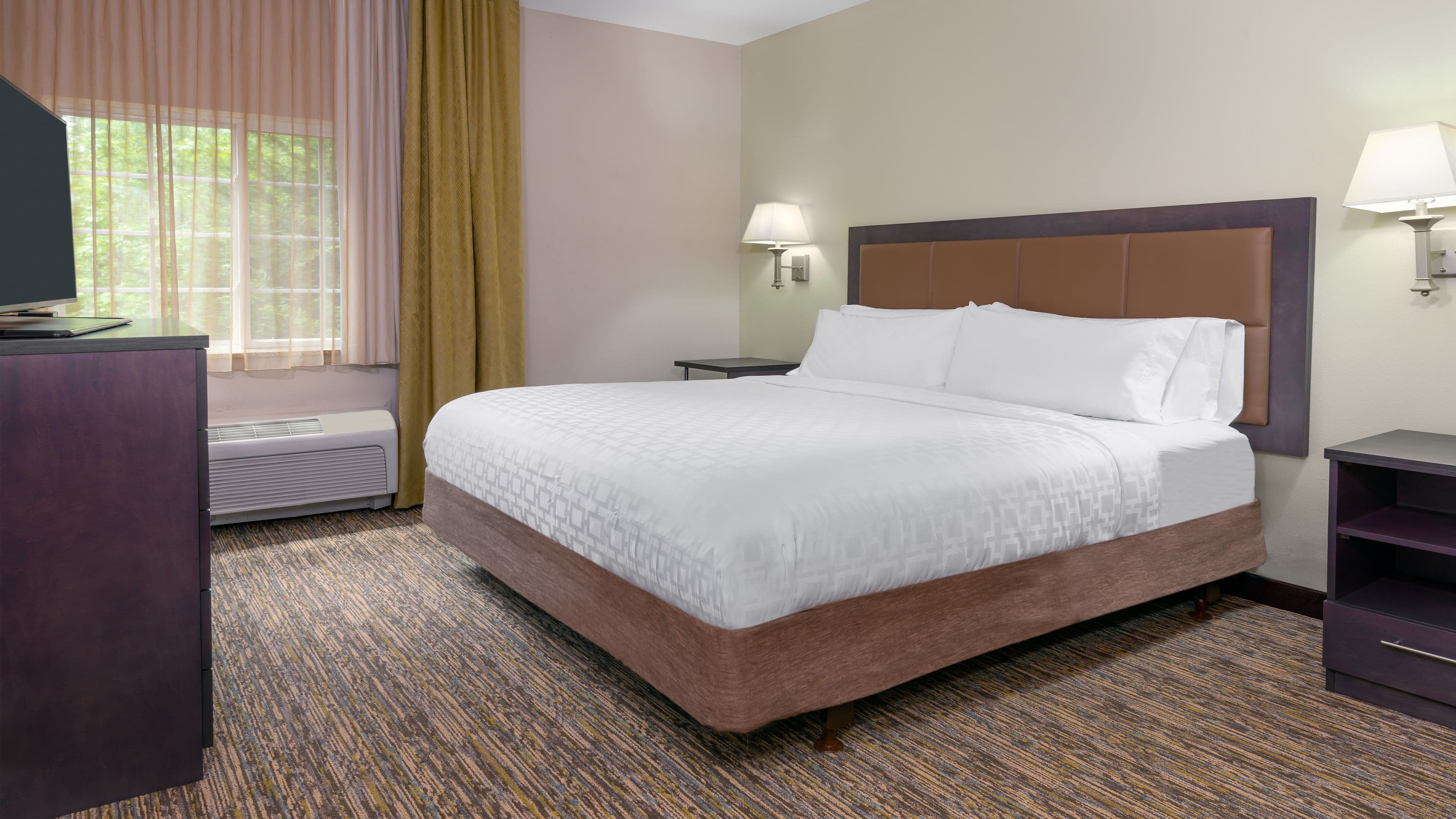 Candlewood Suites Athens — 12