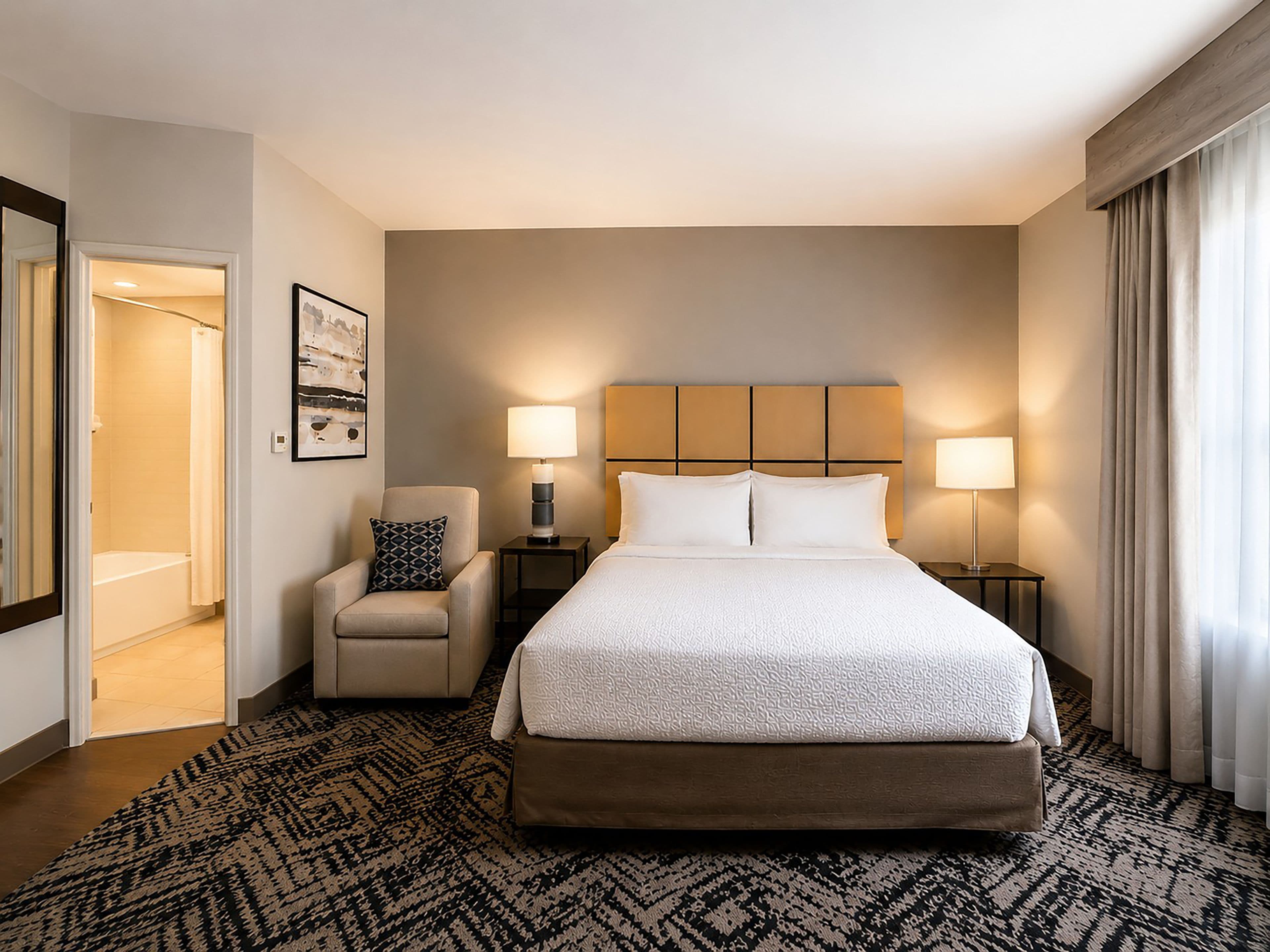 Candlewood Suites Auburn — 9